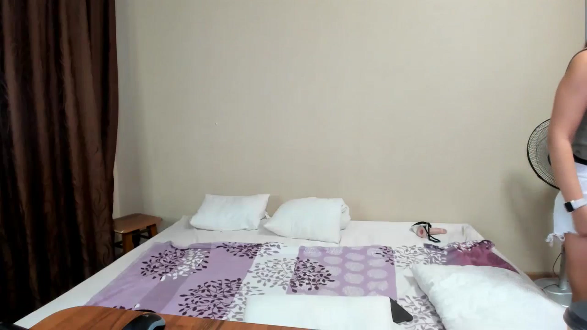 Gallery image thumbnail from MerlinStoun's myfreecams stream on, 08/15/2024, 07:16 image 6 of 20