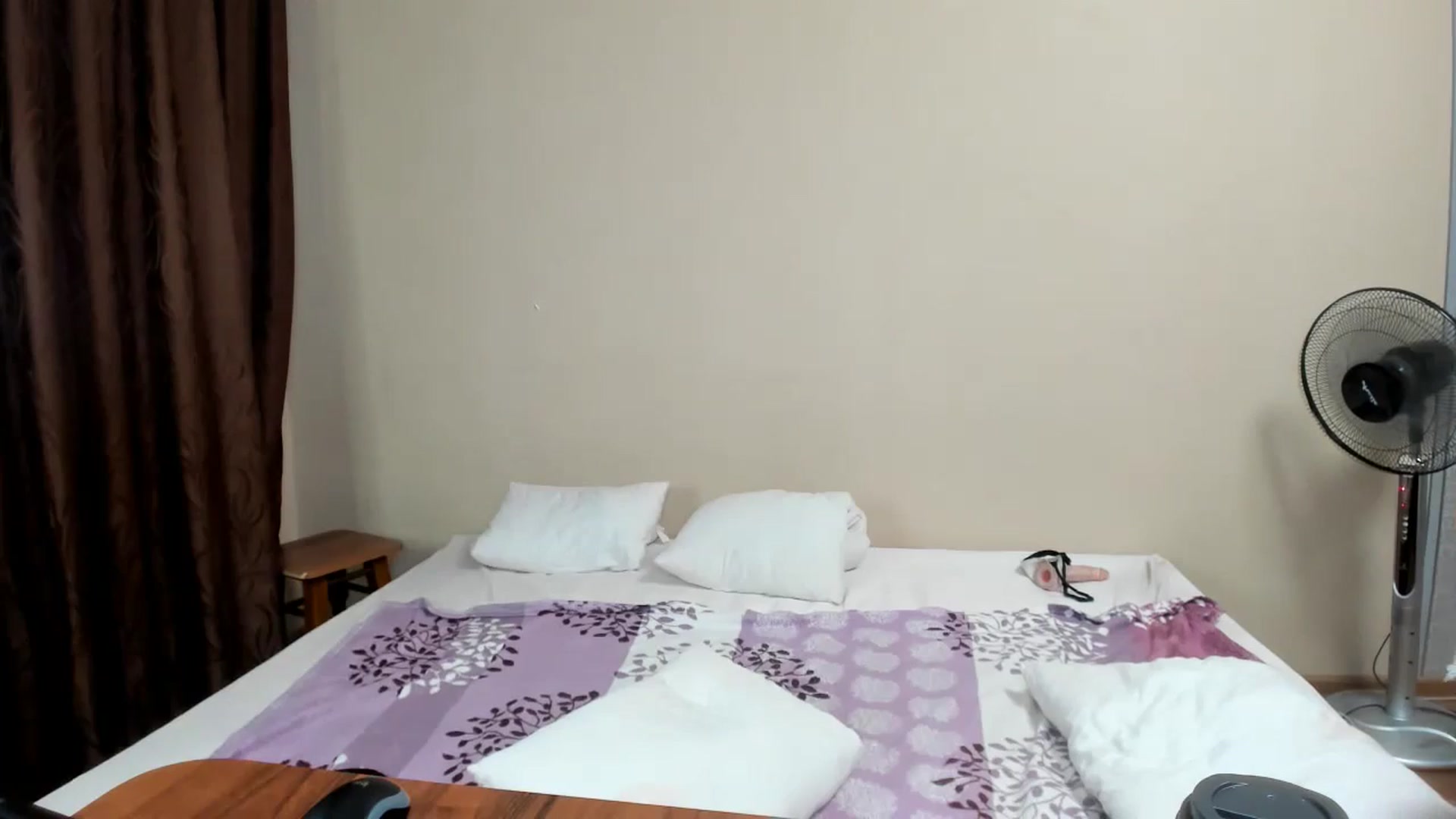 Gallery image thumbnail from MerlinStoun's myfreecams stream on, 08/15/2024, 07:16 image 14 of 20