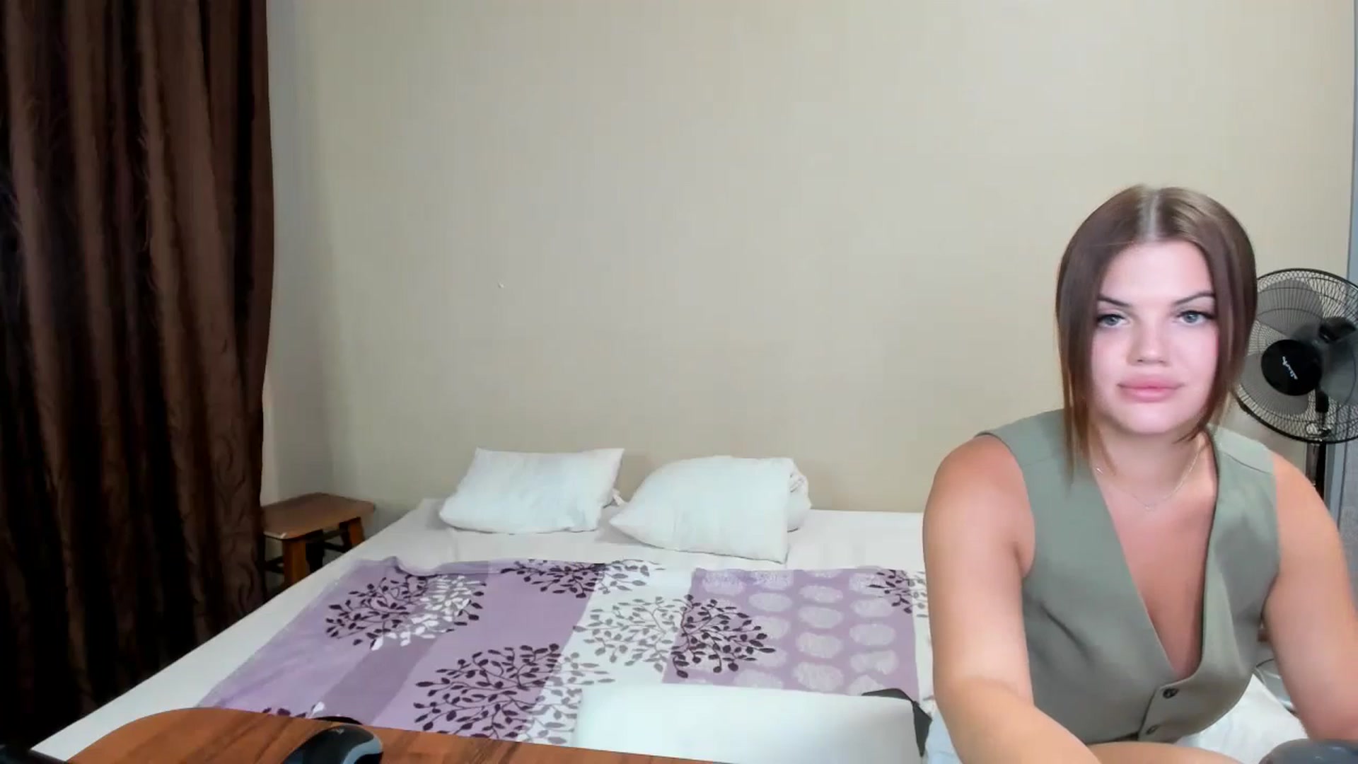 Gallery image thumbnail from MerlinStoun's myfreecams stream on, 08/15/2024, 07:16 image 4 of 20