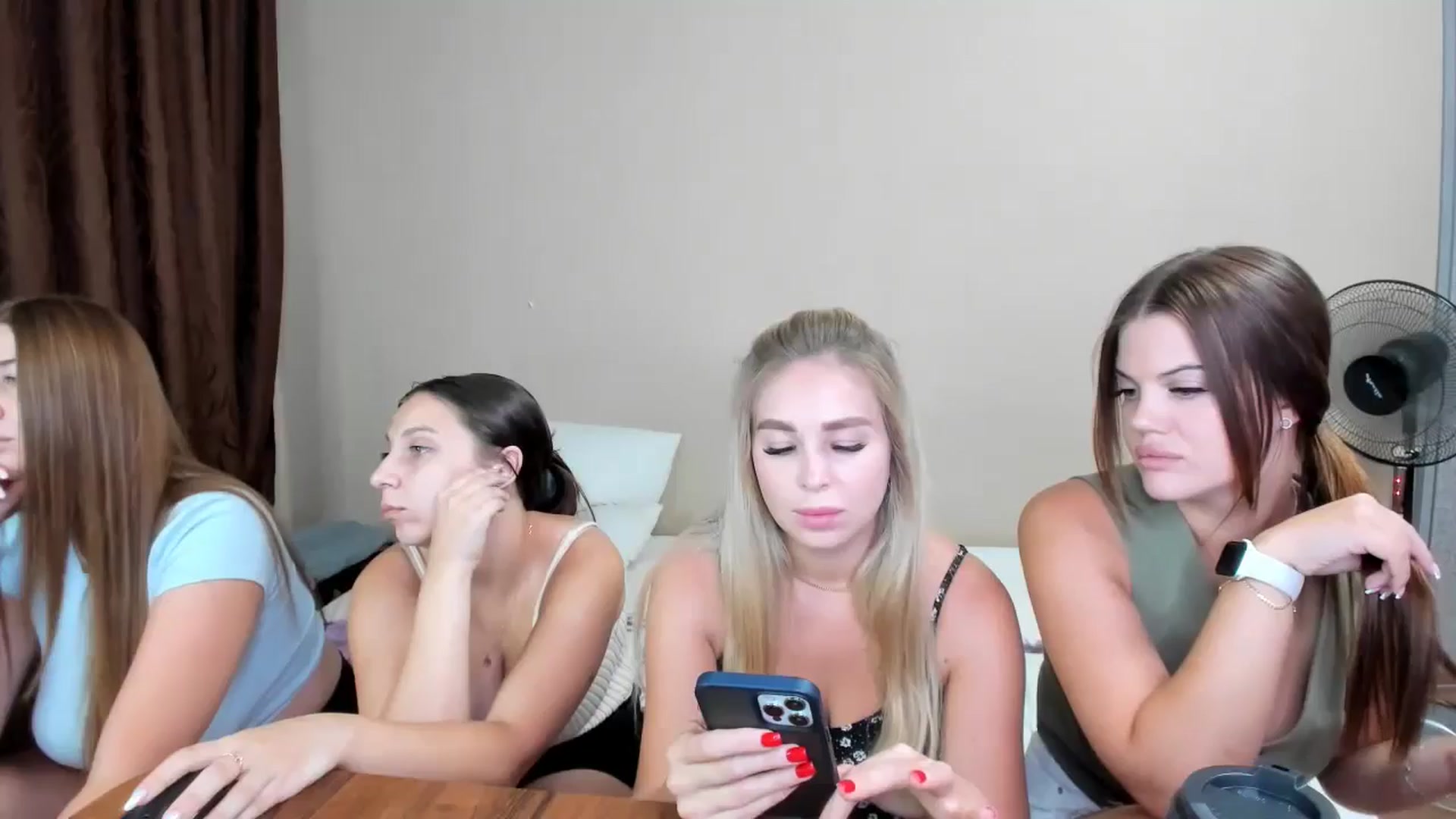 Gallery image thumbnail from MerlinStoun's myfreecams stream on, 08/15/2024, 09:55 image 3 of 20