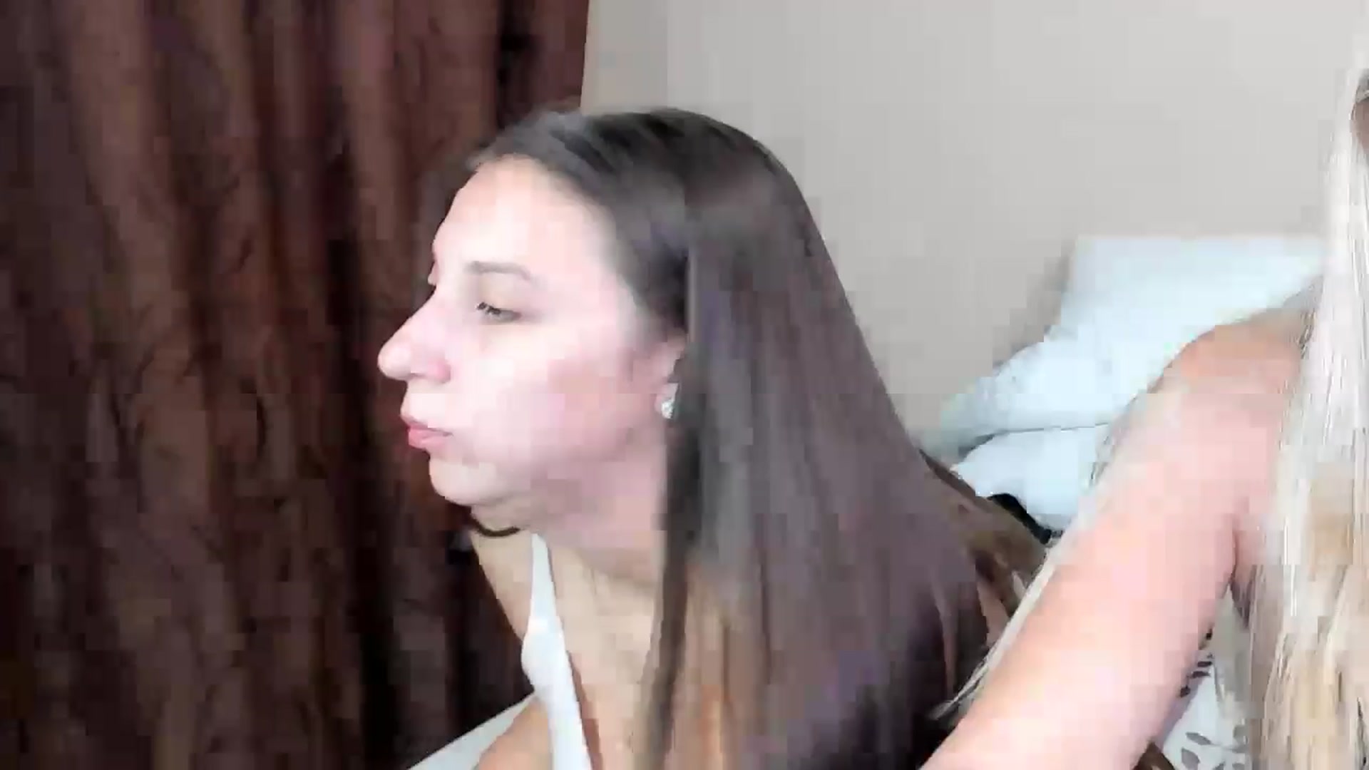 Gallery image thumbnail from MerlinStoun's myfreecams stream on, 08/15/2024, 10:53 image 15 of 20