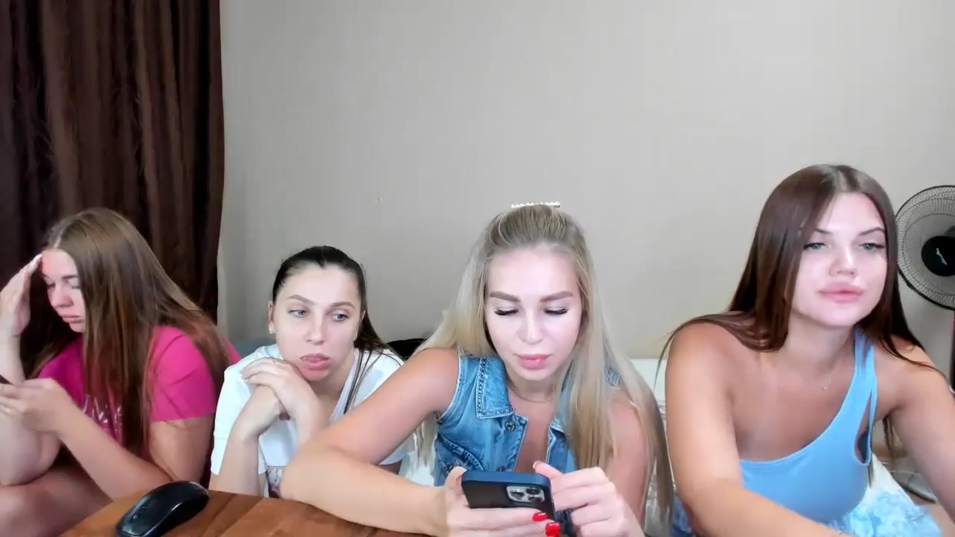 Gallery image thumbnail from MerlinStoun's myfreecams stream on, 08/16/2024, 10:43 image 11 of 20