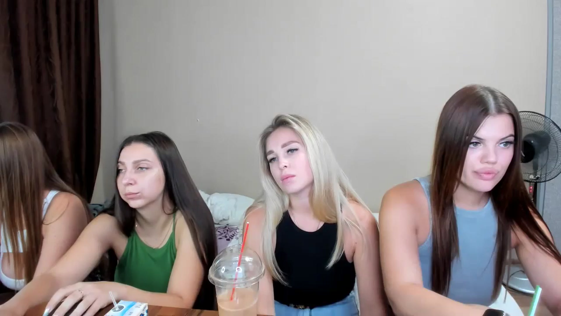 Gallery image thumbnail from MerlinStoun's myfreecams stream on, 08/17/2024, 07:29 image 13 of 20