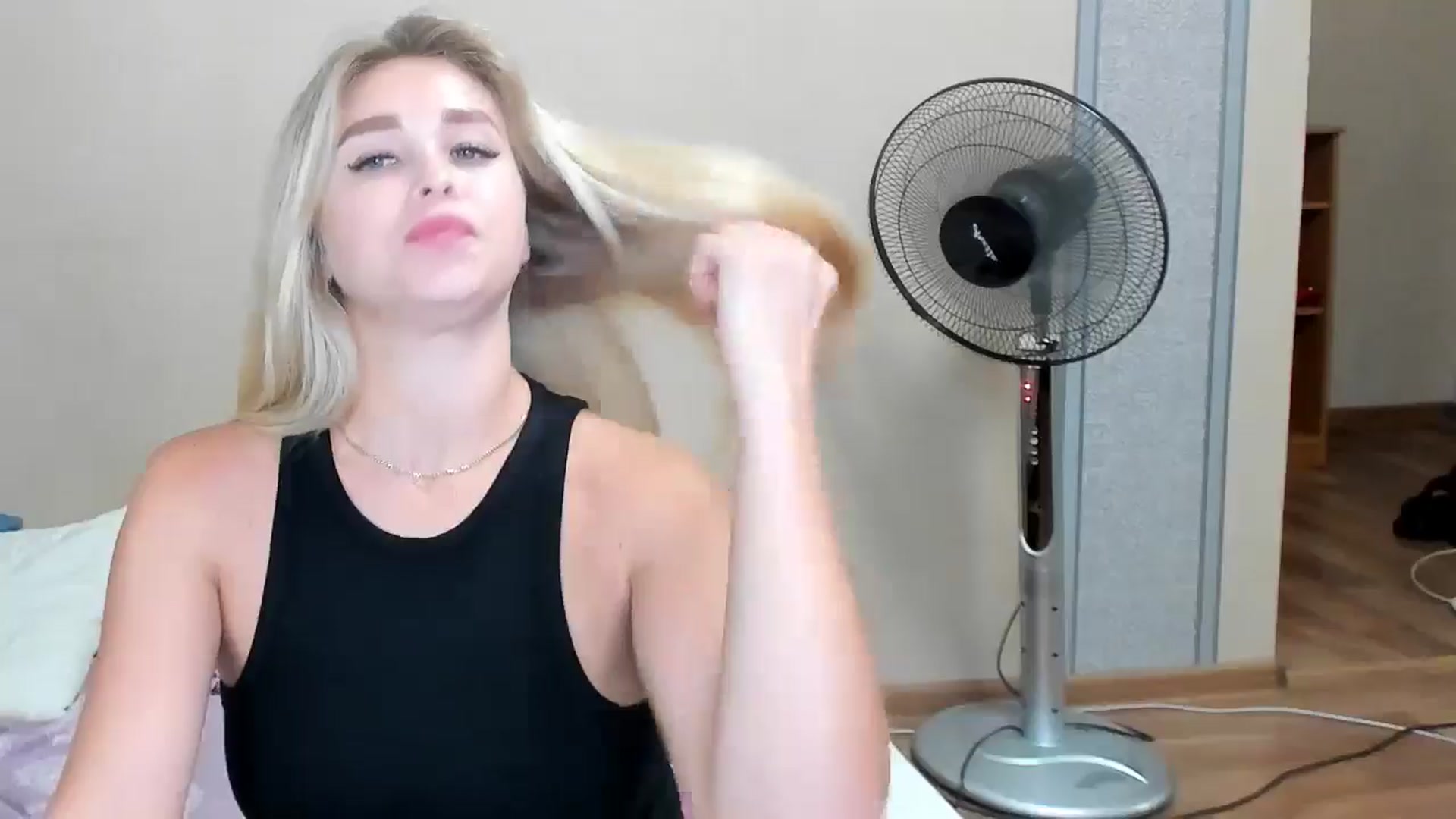 Gallery image thumbnail from MerlinStoun's myfreecams stream on, 08/17/2024, 12:42 image 5 of 20
