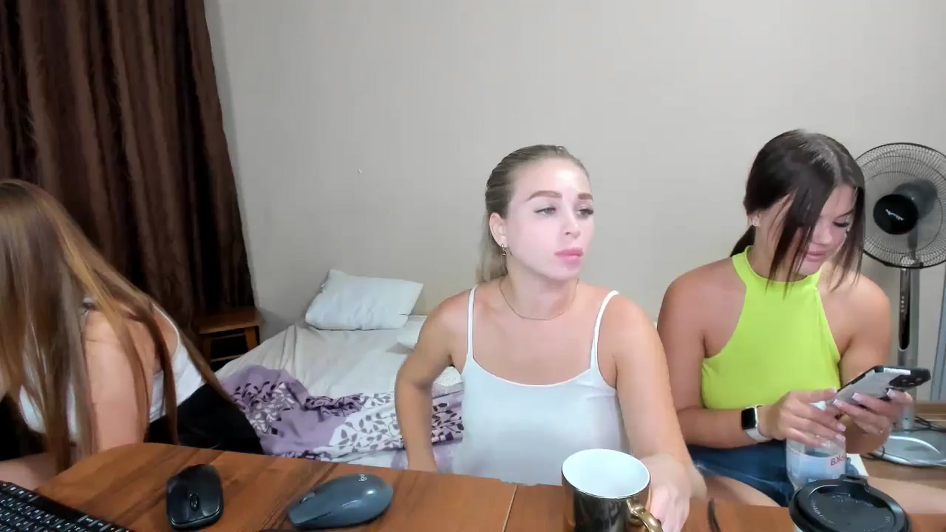 Gallery image thumbnail from MerlinStoun's myfreecams stream on, 08/23/2024, 08:39 image 4 of 20
