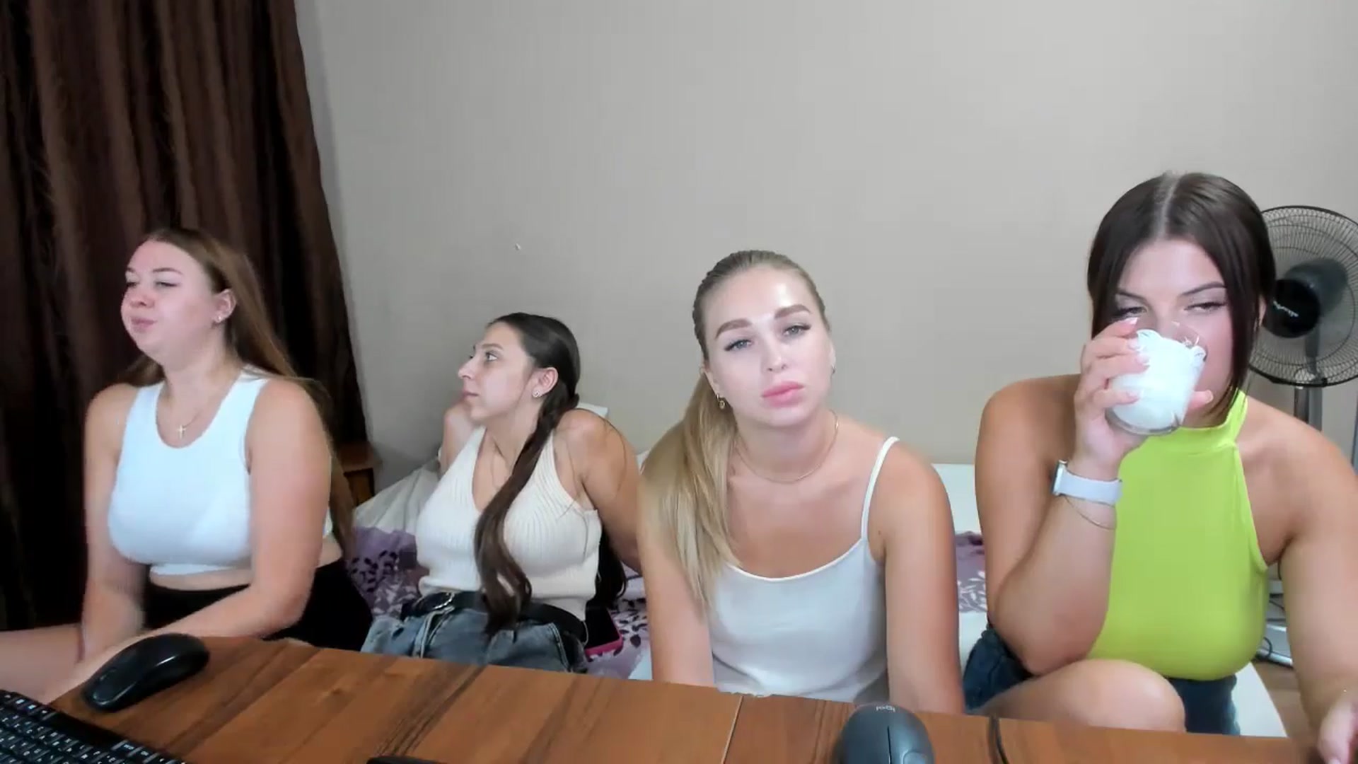 Gallery image thumbnail from MerlinStoun's myfreecams stream on, 08/23/2024, 09:05 image 6 of 20