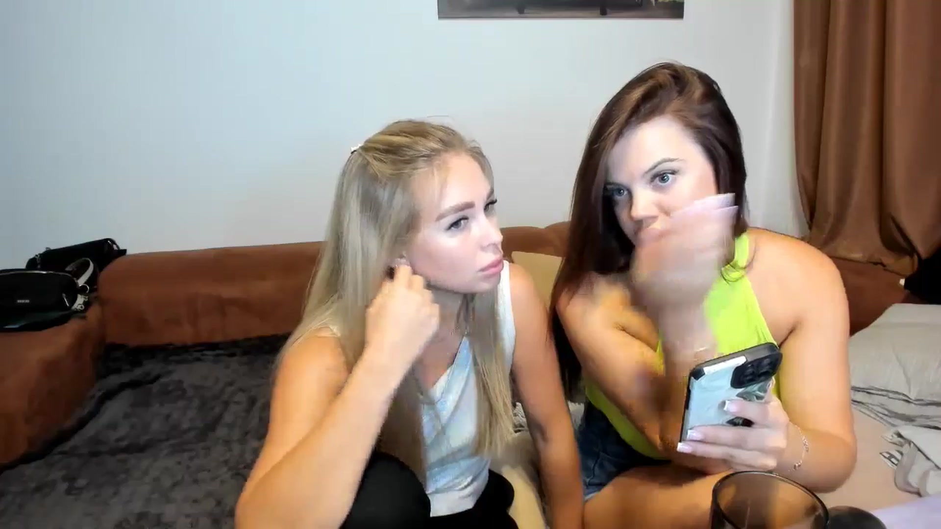 Gallery image thumbnail from MerlinStoun's myfreecams stream on, 08/28/2024, 08:05 image 3 of 20