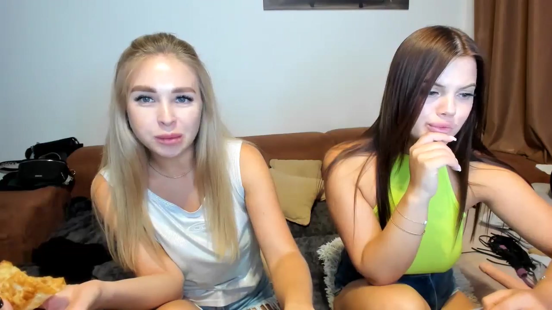 Gallery image thumbnail from MerlinStoun's myfreecams stream on, 08/28/2024, 11:25 image 11 of 20