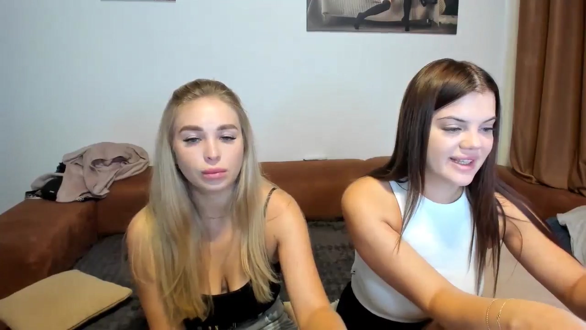 Gallery image thumbnail from MerlinStoun's myfreecams stream on, 08/29/2024, 09:00 image 3 of 20
