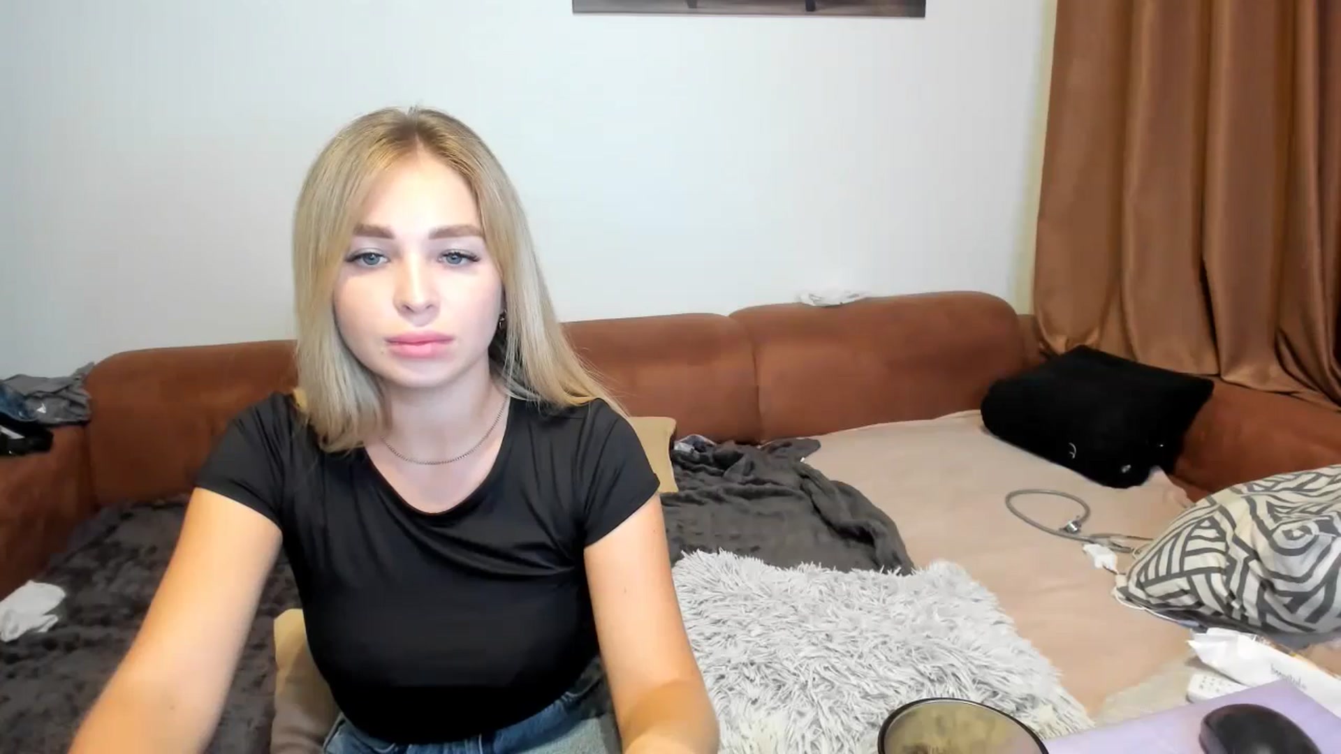 Gallery image thumbnail from MerlinStoun's myfreecams stream on, 09/06/2024, 10:06 image 17 of 20