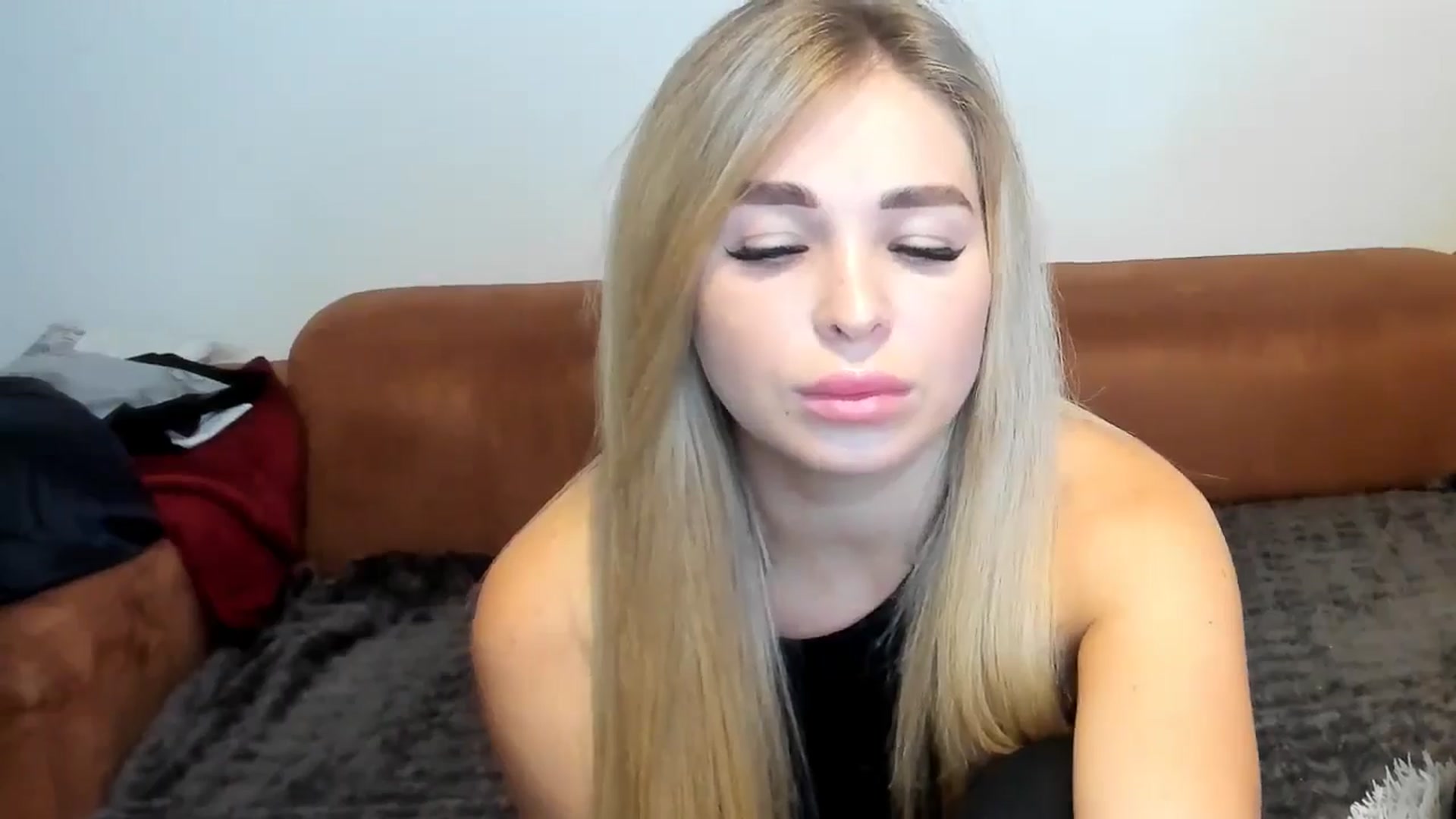 Gallery image thumbnail from MerlinStoun's myfreecams stream on, 09/16/2024, 07:12 image 5 of 20