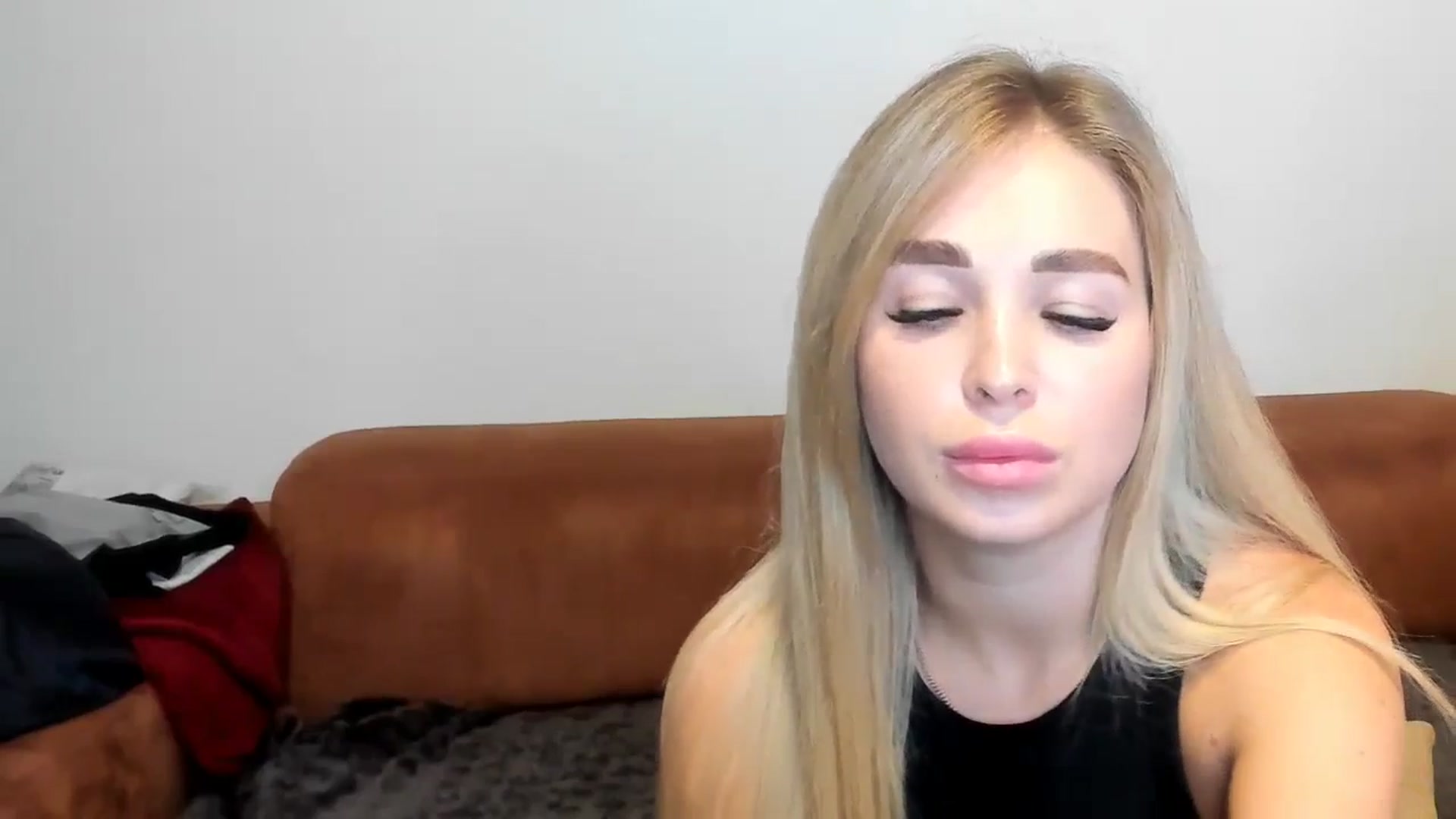 Gallery image thumbnail from MerlinStoun's myfreecams stream on, 09/16/2024, 08:01 image 3 of 20