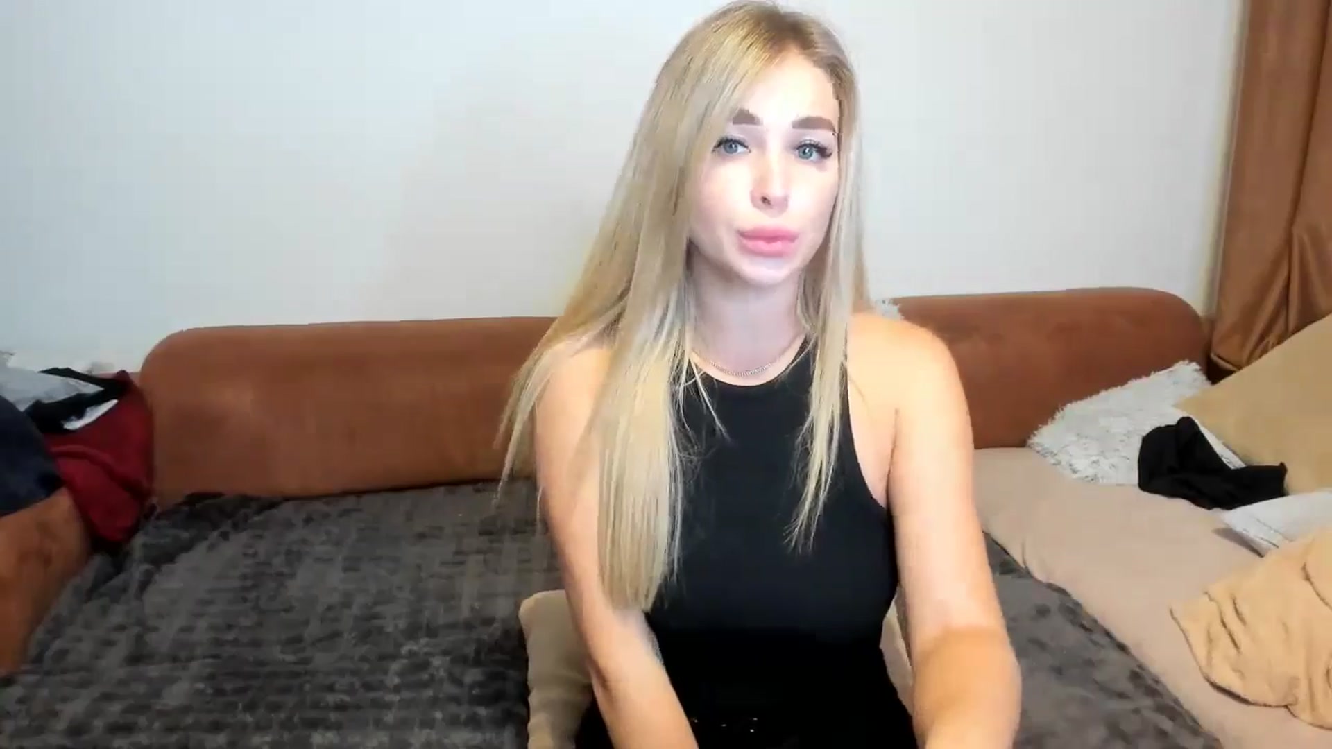 Gallery image thumbnail from MerlinStoun's myfreecams stream on, 09/16/2024, 10:38 image 19 of 20