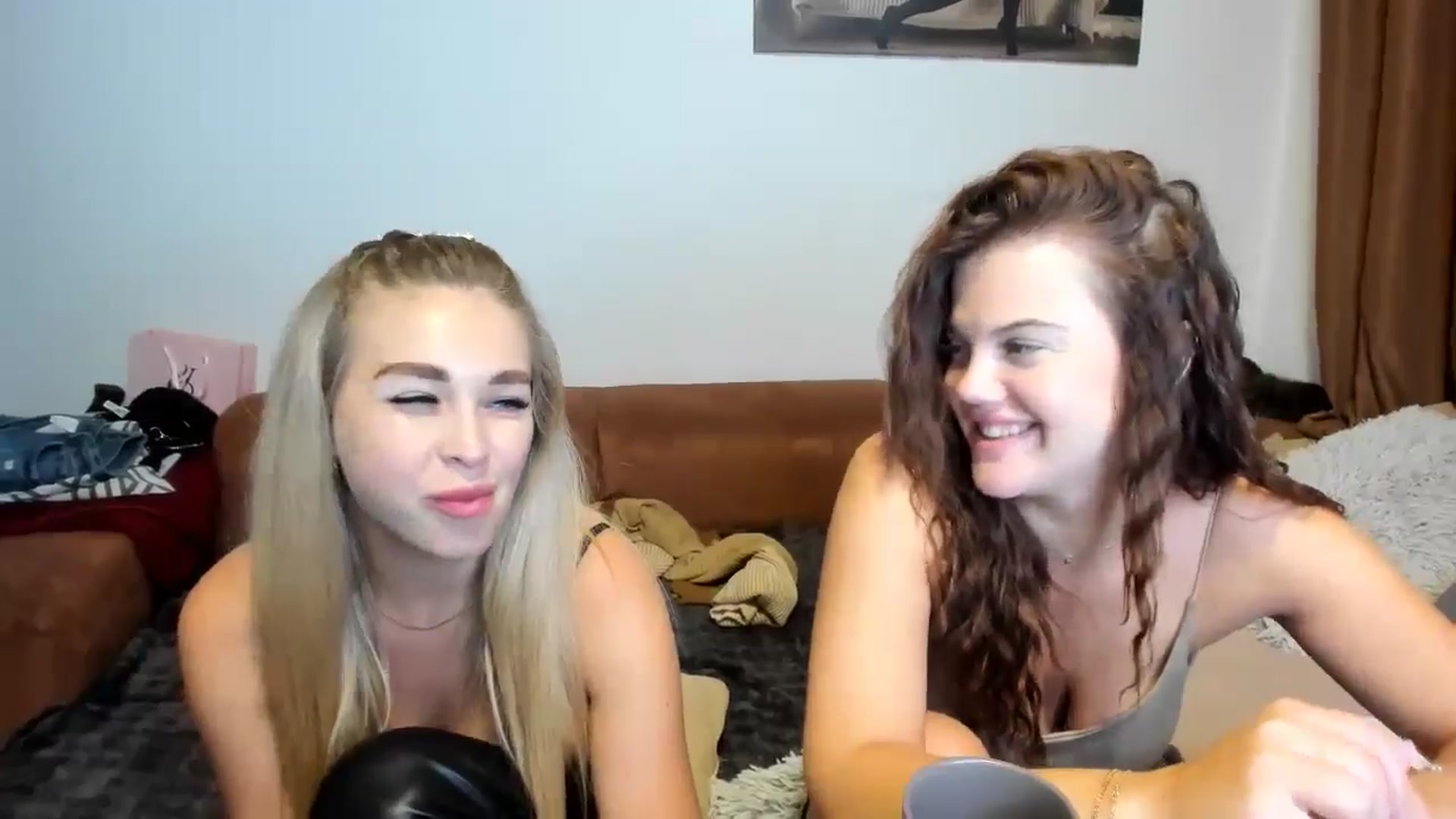 Gallery image thumbnail from MerlinStoun's myfreecams stream on, 09/18/2024, 10:30 image 13 of 20