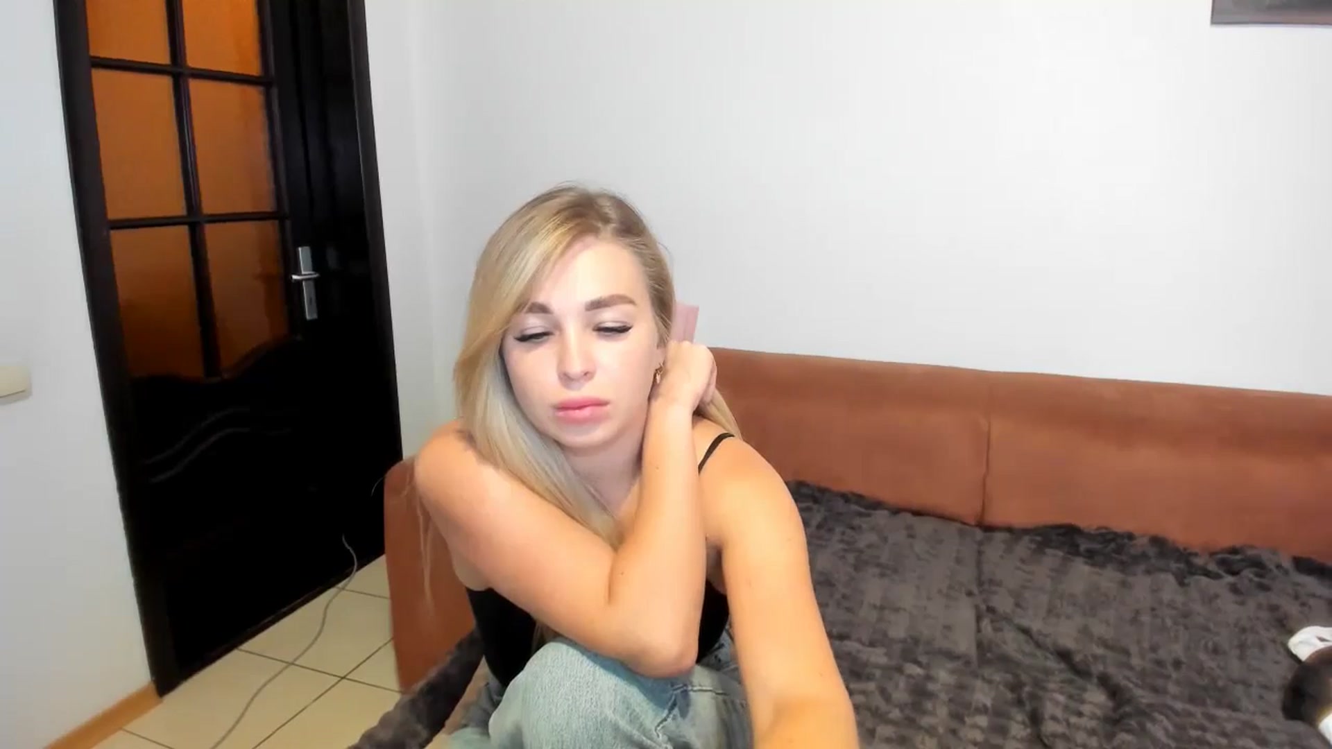 Gallery image thumbnail from MerlinStoun's myfreecams stream on, 09/19/2024, 08:54 image 5 of 20