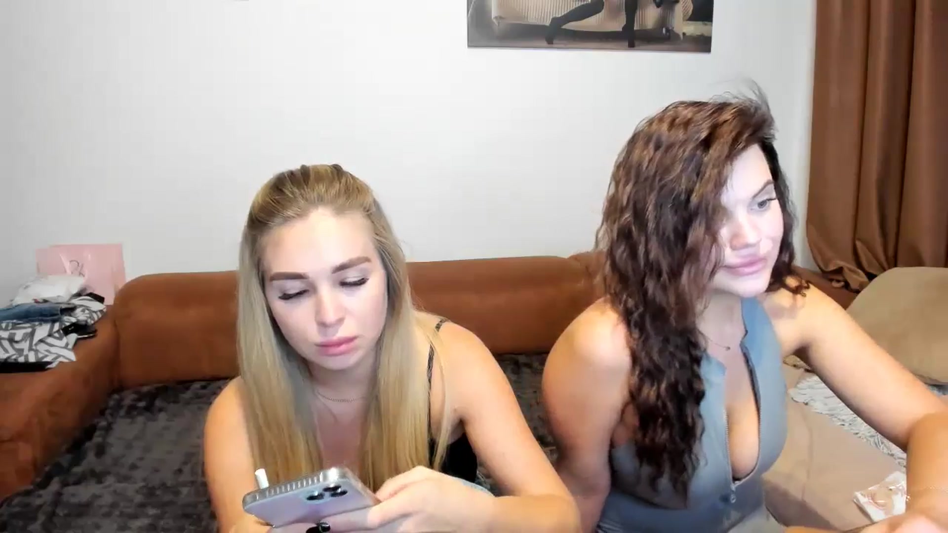 Gallery image thumbnail from MerlinStoun's myfreecams stream on, 09/21/2024, 10:37 image 11 of 20