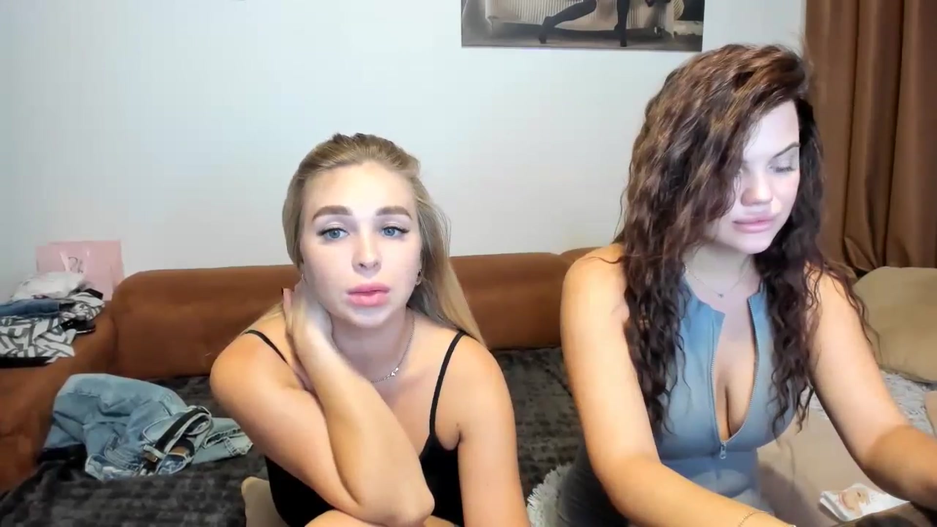 Gallery image thumbnail from MerlinStoun's myfreecams stream on, 09/21/2024, 11:08 image 2 of 20