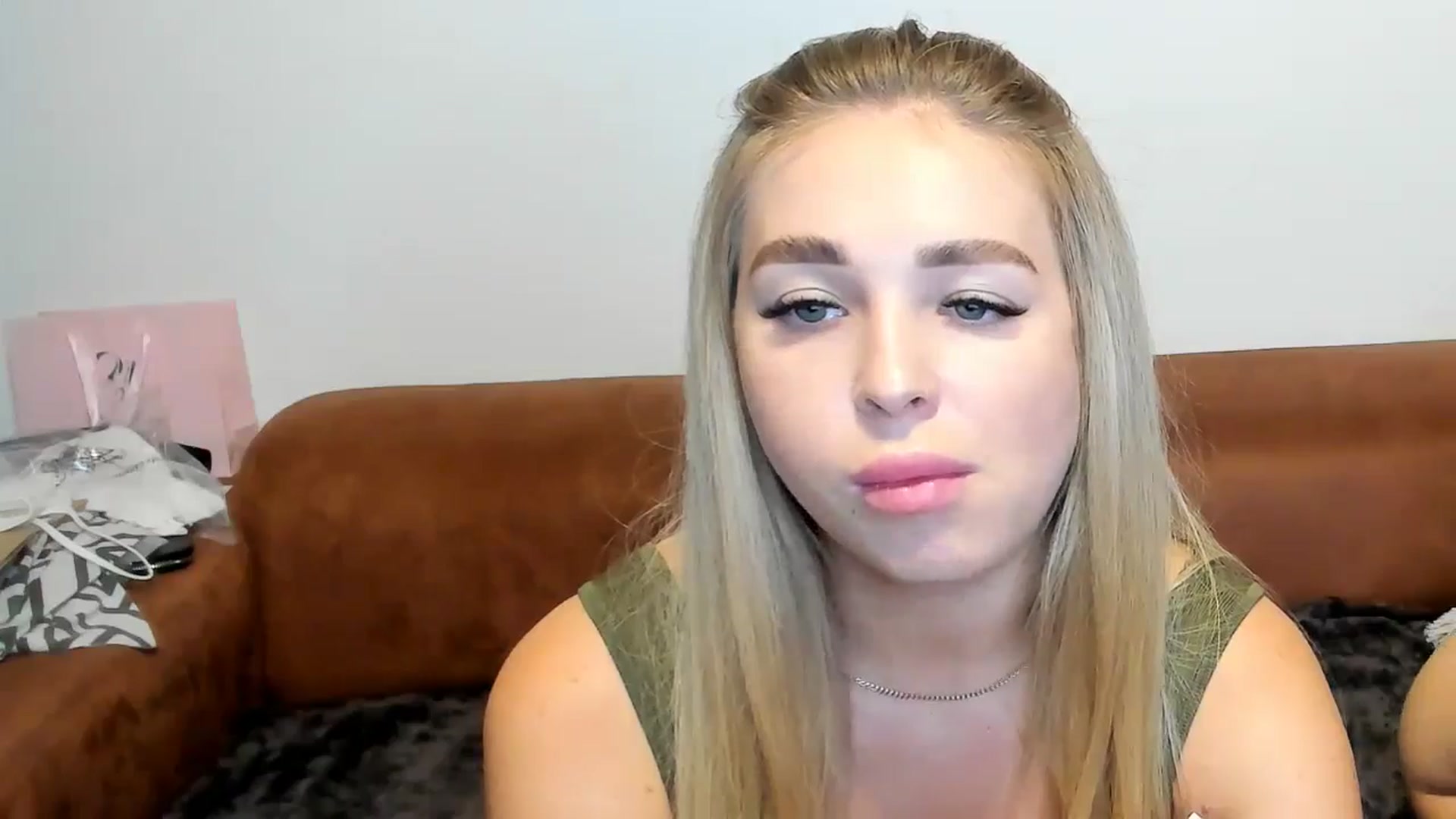 Gallery image thumbnail from MerlinStoun's myfreecams stream on, 09/25/2024, 09:21 image 14 of 20