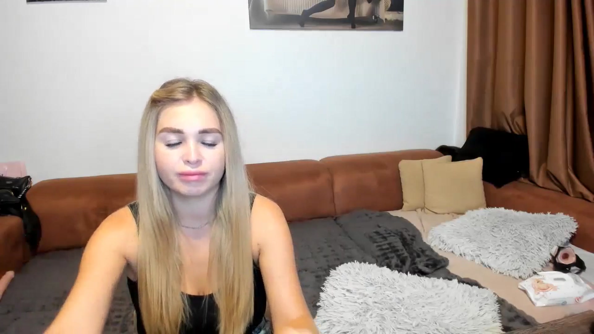 Gallery image thumbnail from MerlinStoun's myfreecams stream on, 10/02/2024, 11:29 image 13 of 20