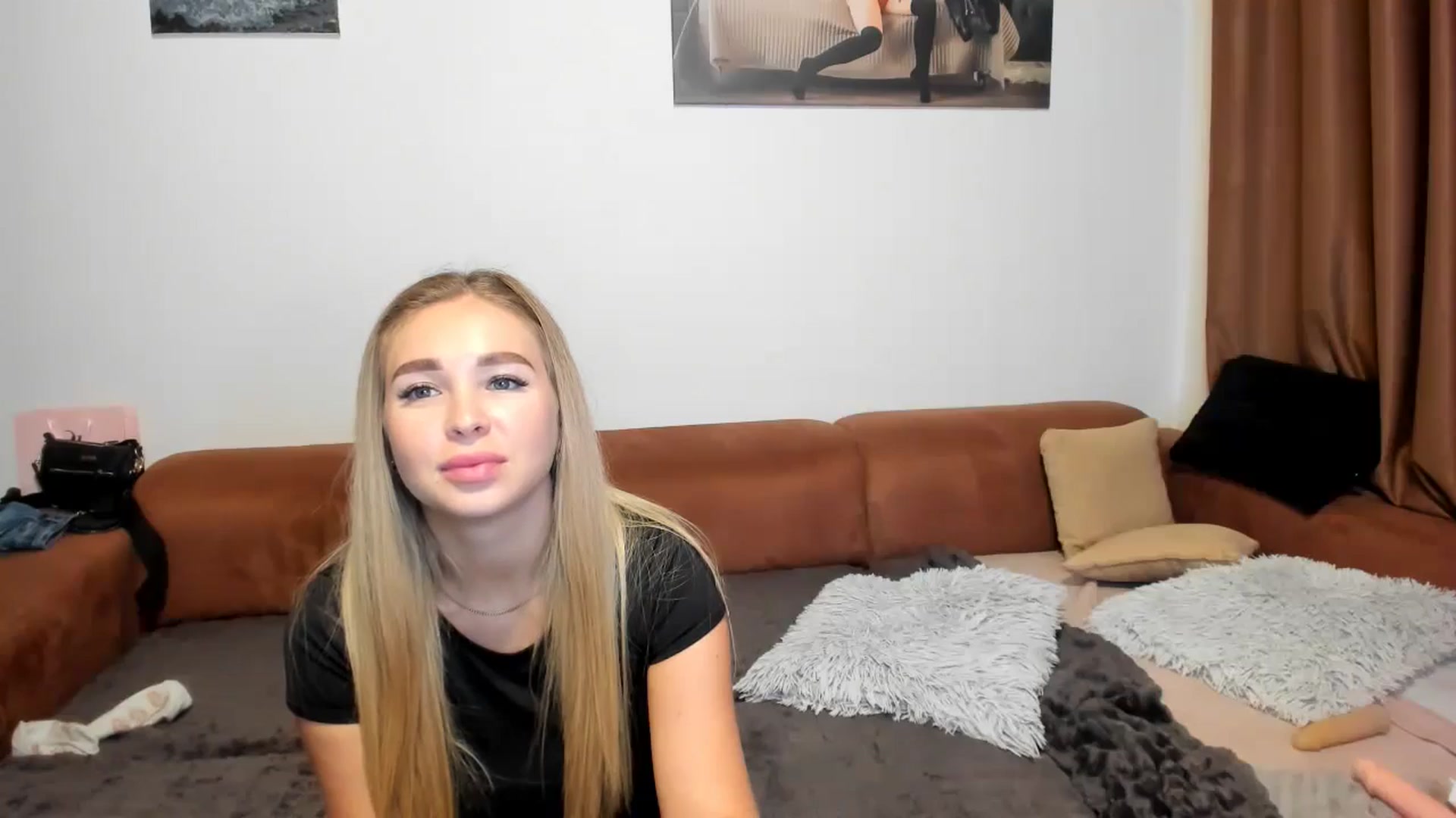 Gallery image thumbnail from MerlinStoun's myfreecams stream on, 10/03/2024, 08:09 image 9 of 20