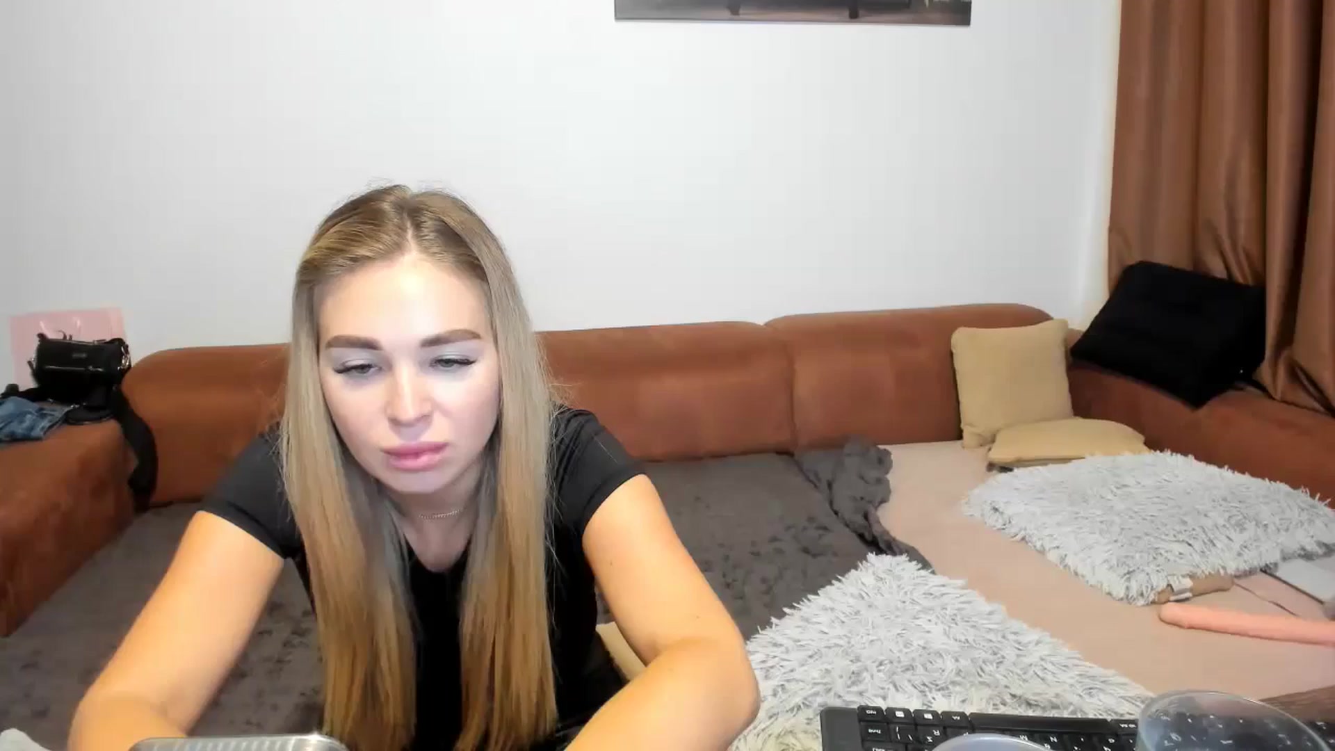 Gallery image thumbnail from MerlinStoun's myfreecams stream on, 10/03/2024, 10:14 image 16 of 20