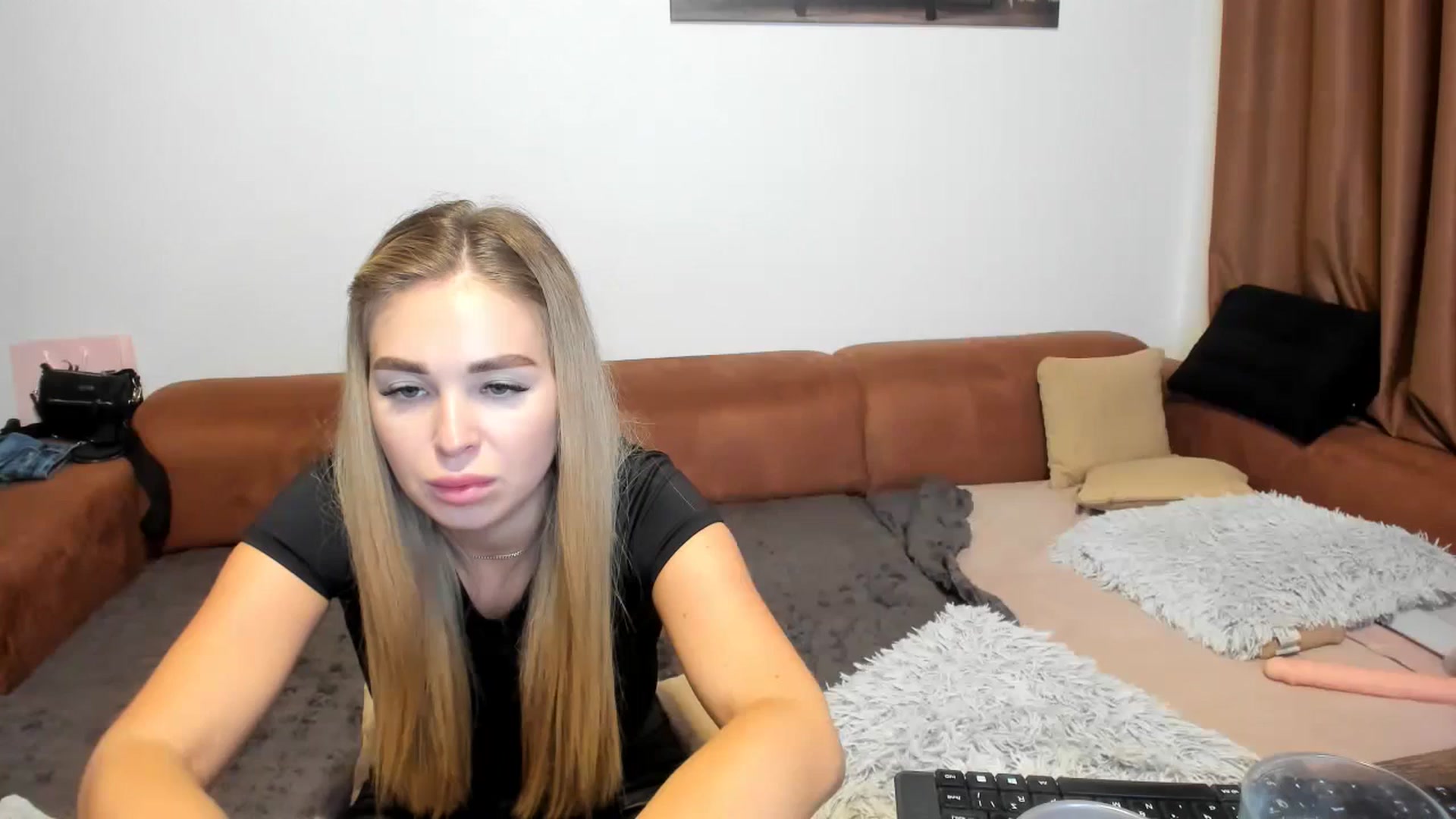 Gallery image thumbnail from MerlinStoun's myfreecams stream on, 10/03/2024, 10:14 image 17 of 20