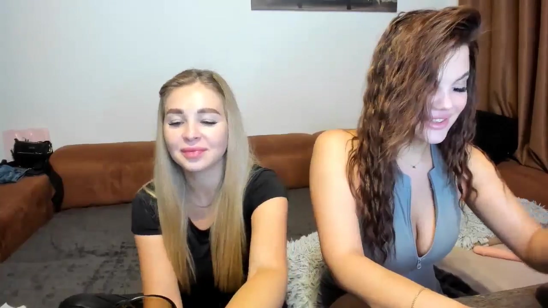 Gallery image thumbnail from MerlinStoun's myfreecams stream on, 10/03/2024, 11:31 image 17 of 20