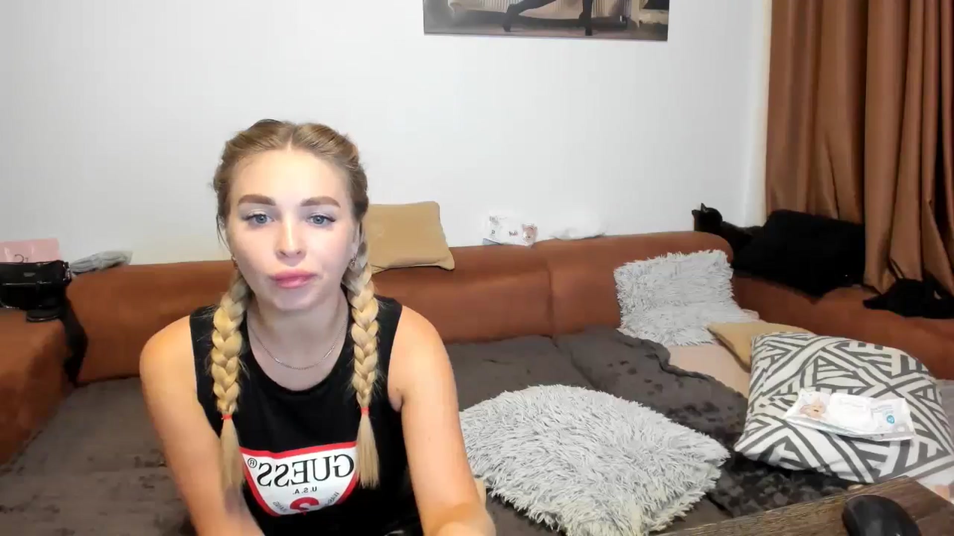 Gallery image thumbnail from MerlinStoun's myfreecams stream on, 10/06/2024, 09:30 image 3 of 20