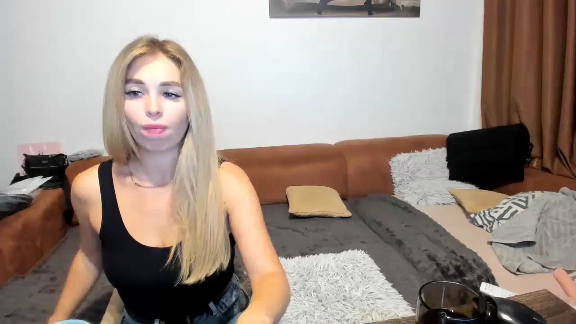 Gallery image thumbnail from MerlinStoun's myfreecams stream on, 10/08/2024, 11:18 image 10 of 20