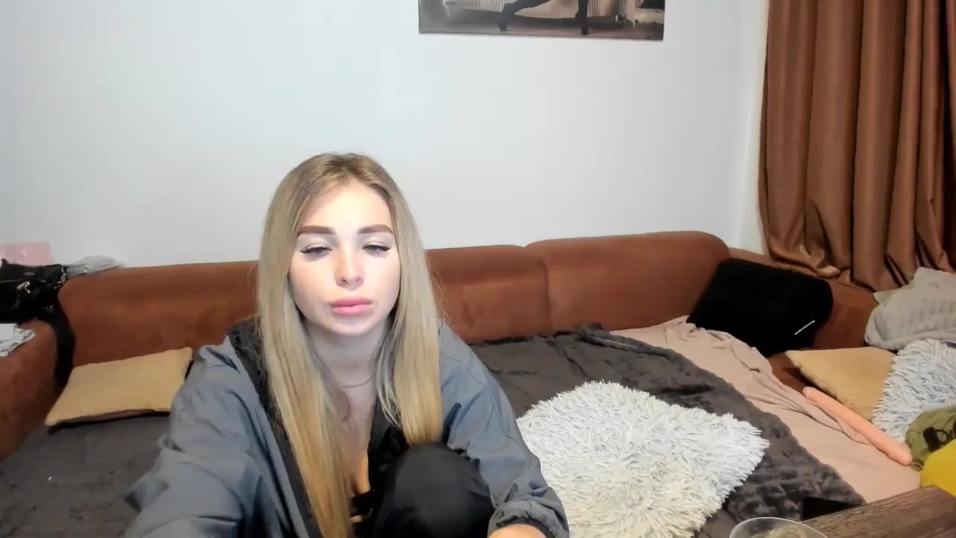 Gallery image thumbnail from MerlinStoun's myfreecams stream on, 10/10/2024, 09:56 image 18 of 20