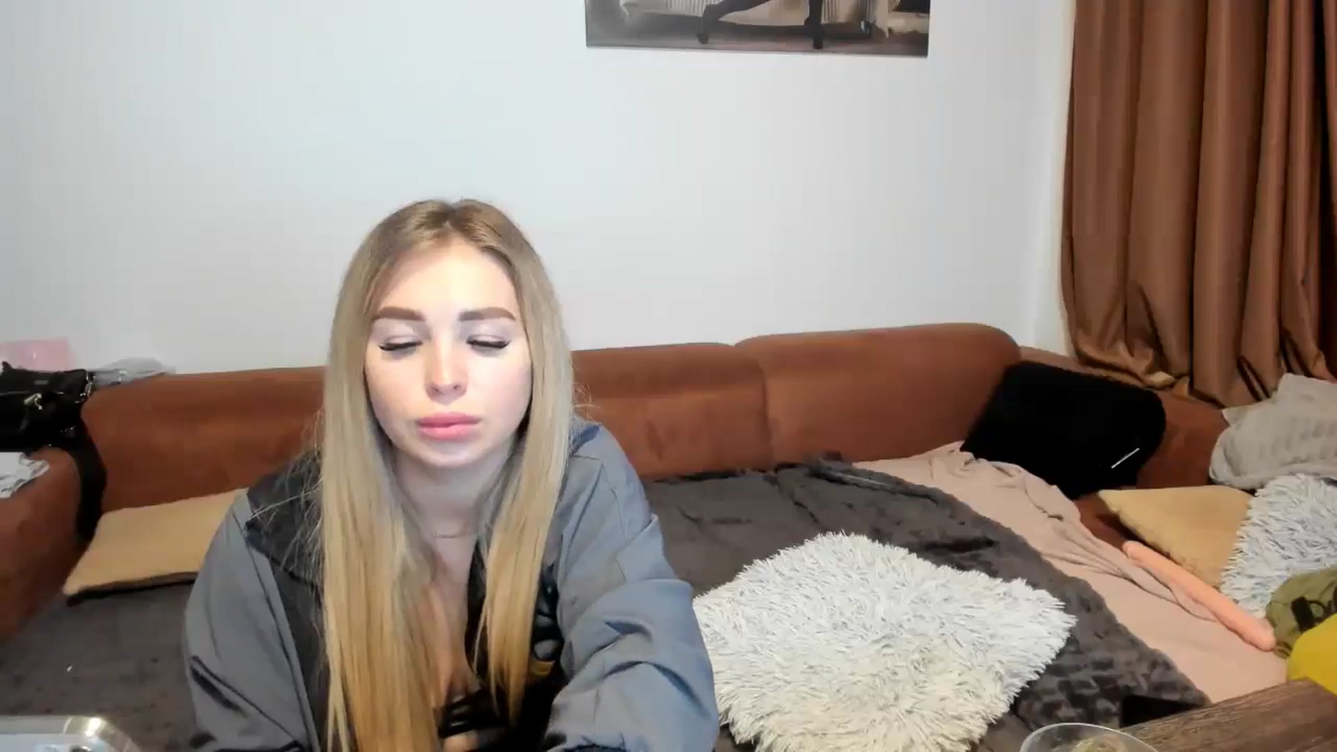 Gallery image thumbnail from MerlinStoun's myfreecams stream on, 10/10/2024, 09:56 image 16 of 20