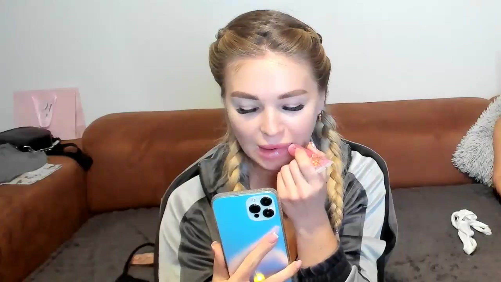 Gallery image thumbnail from MerlinStoun's myfreecams stream on, 10/13/2024, 08:39 image 16 of 20
