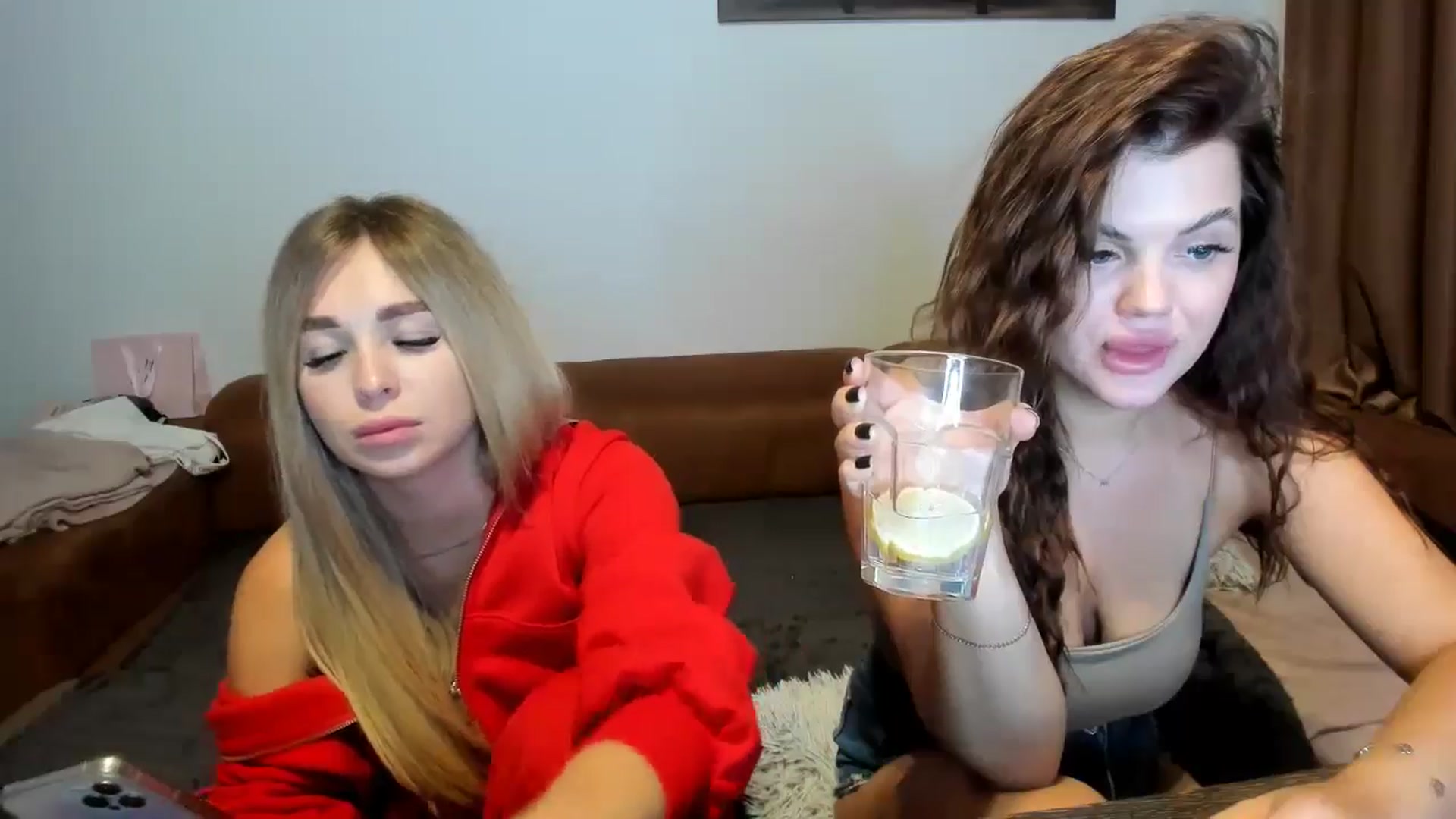 Gallery image thumbnail from MerlinStoun's myfreecams stream on, 10/14/2024, 10:14 image 5 of 20