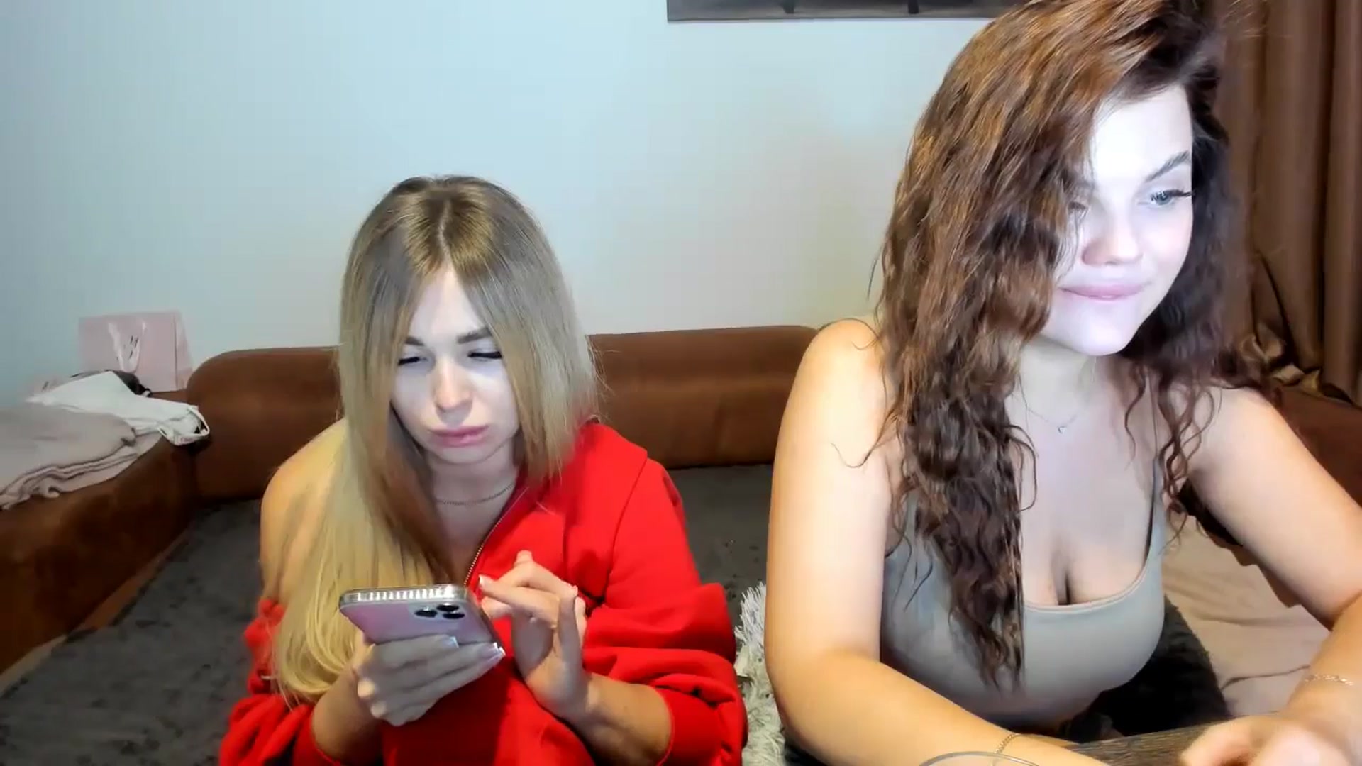 Gallery image thumbnail from MerlinStoun's myfreecams stream on, 10/14/2024, 10:14 image 12 of 20