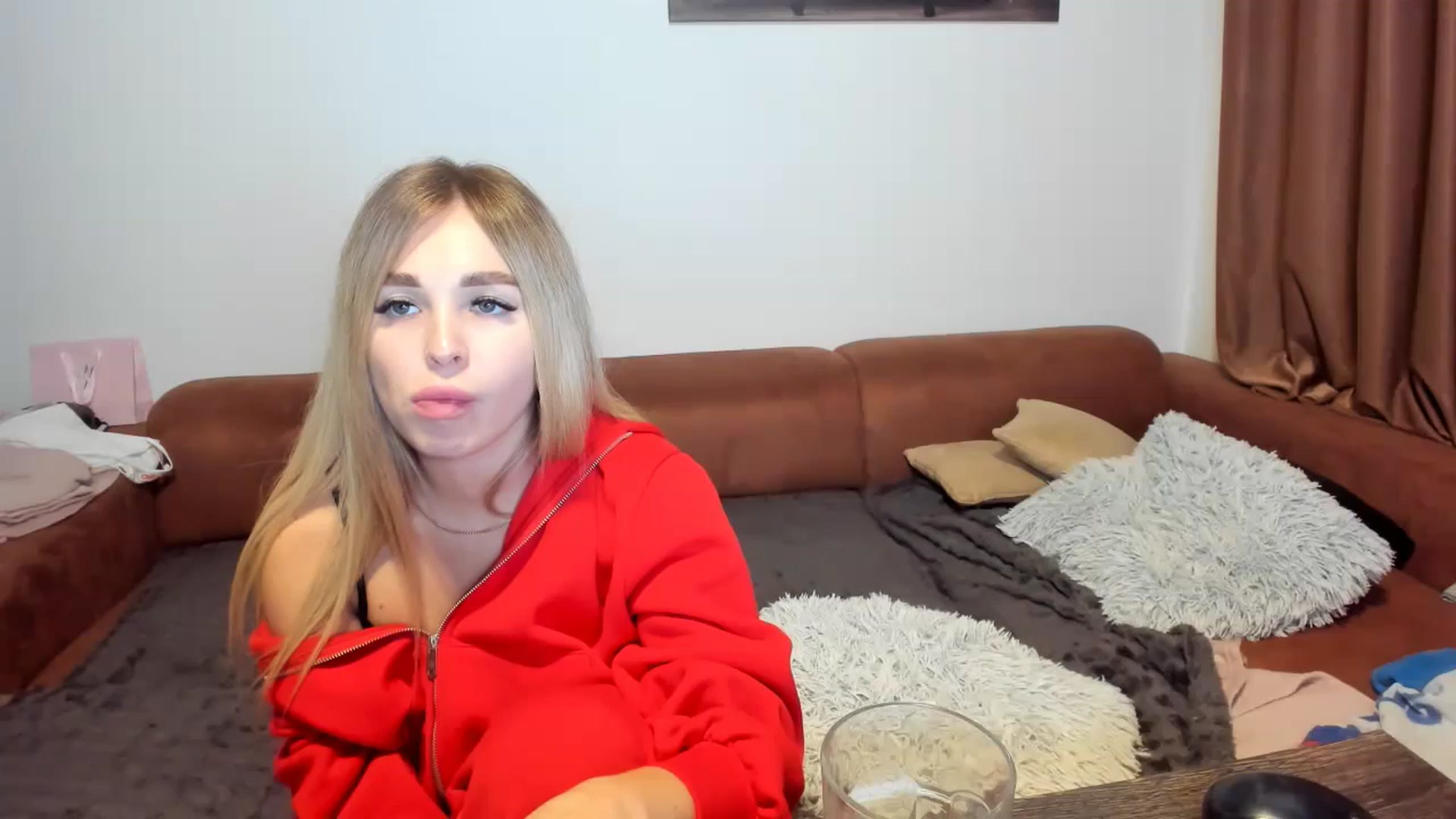 Gallery image thumbnail from MerlinStoun's myfreecams stream on, 10/14/2024, 11:23 image 20 of 20