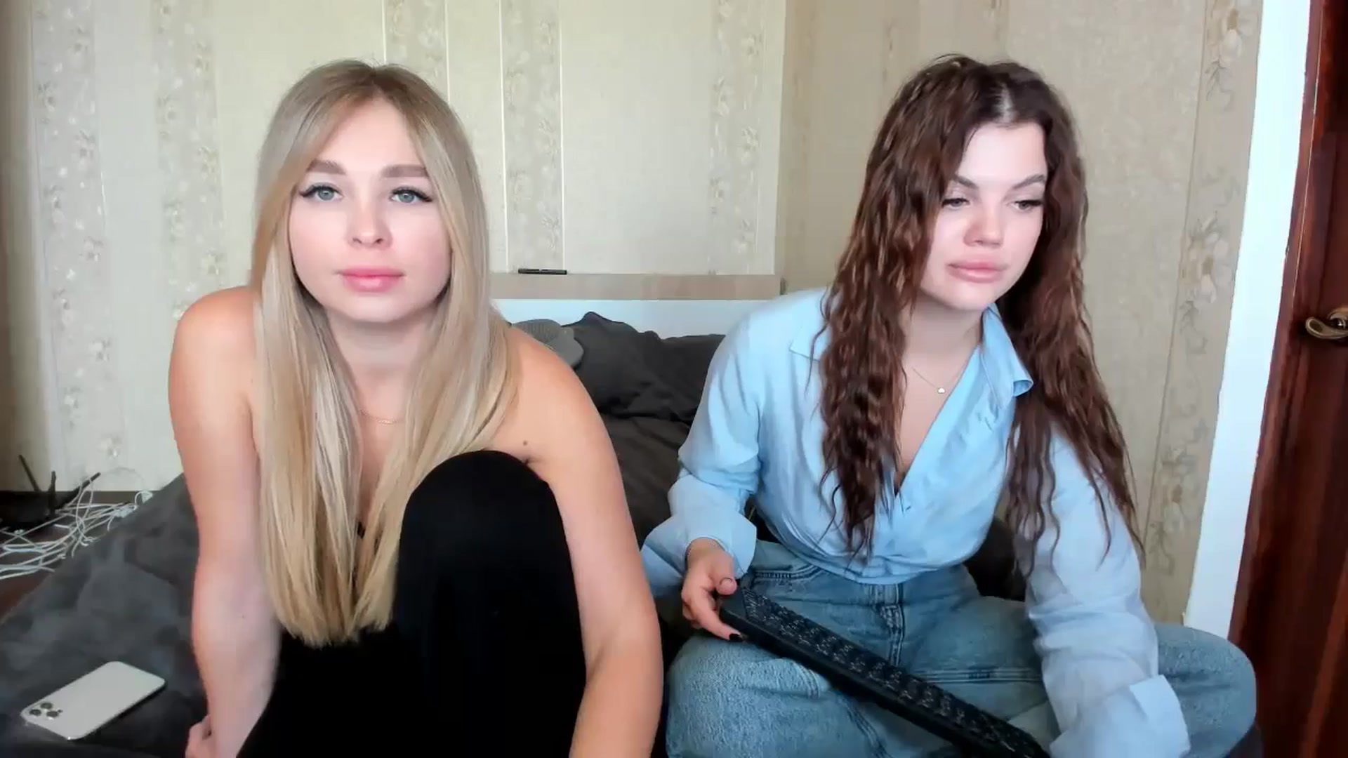 Gallery image thumbnail from MerlinStoun's myfreecams stream on, 10/15/2024, 07:54 image 10 of 20