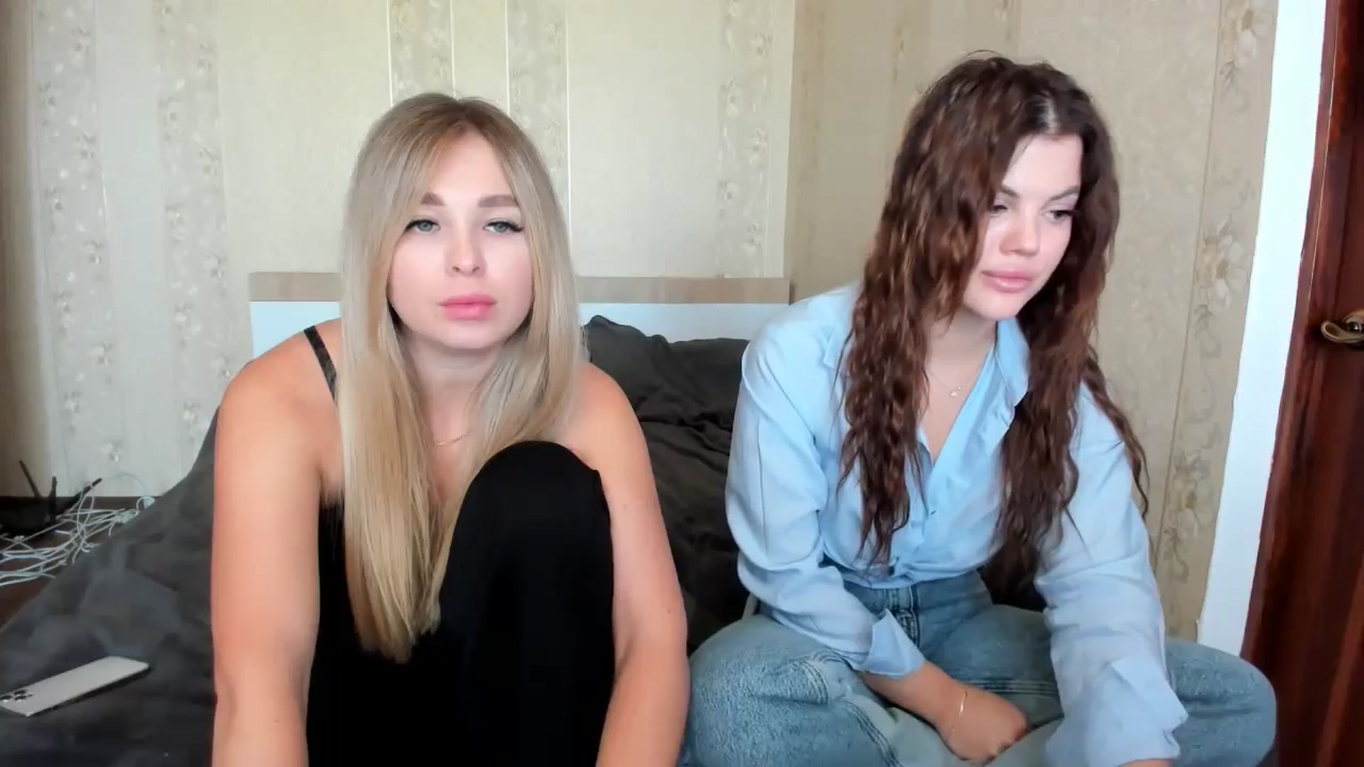 Gallery image thumbnail from MerlinStoun's myfreecams stream on, 10/15/2024, 07:54 image 16 of 20