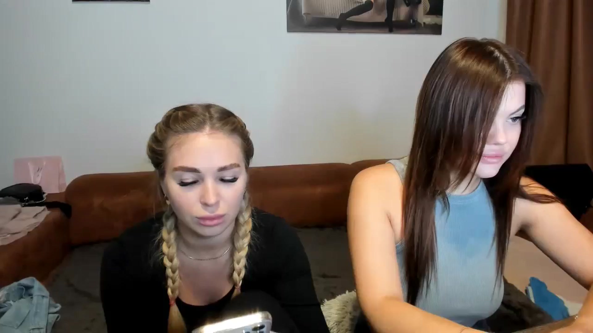Gallery image thumbnail from MerlinStoun's myfreecams stream on, 10/17/2024, 08:09 image 11 of 20