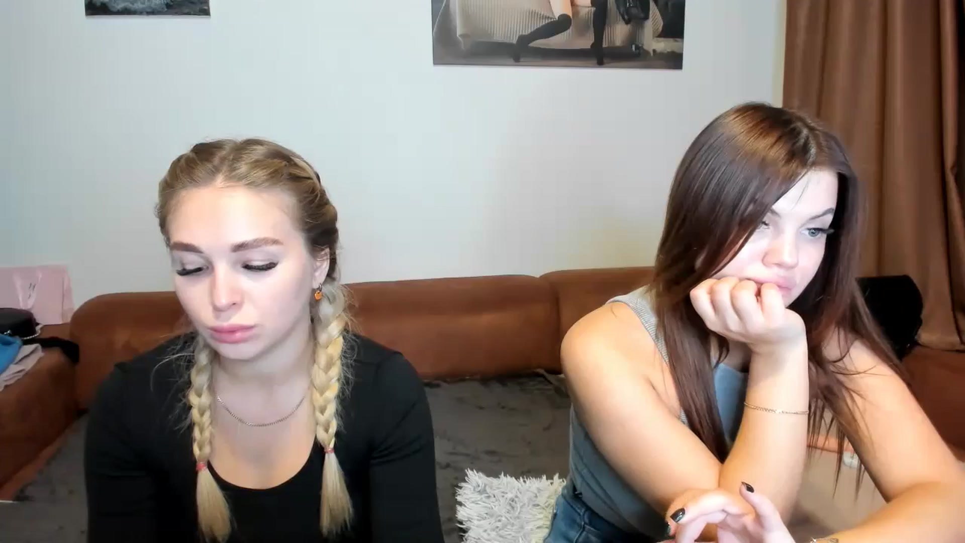 Gallery image thumbnail from MerlinStoun's myfreecams stream on, 10/17/2024, 11:29 image 15 of 20