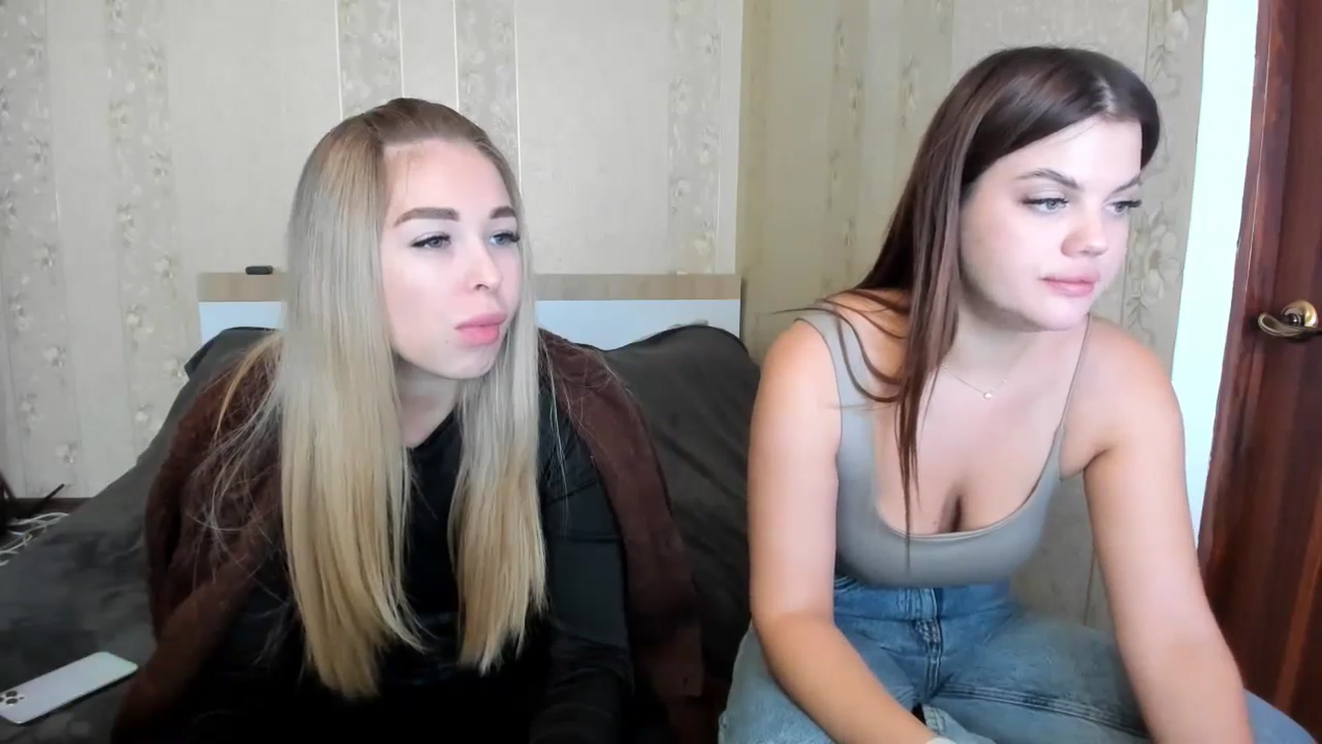 Gallery image thumbnail from MerlinStoun's myfreecams stream on, 10/20/2024, 08:54 image 6 of 20