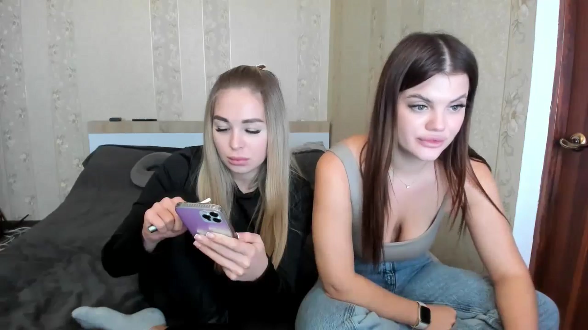Gallery image thumbnail from MerlinStoun's myfreecams stream on, 10/20/2024, 10:44 image 20 of 20
