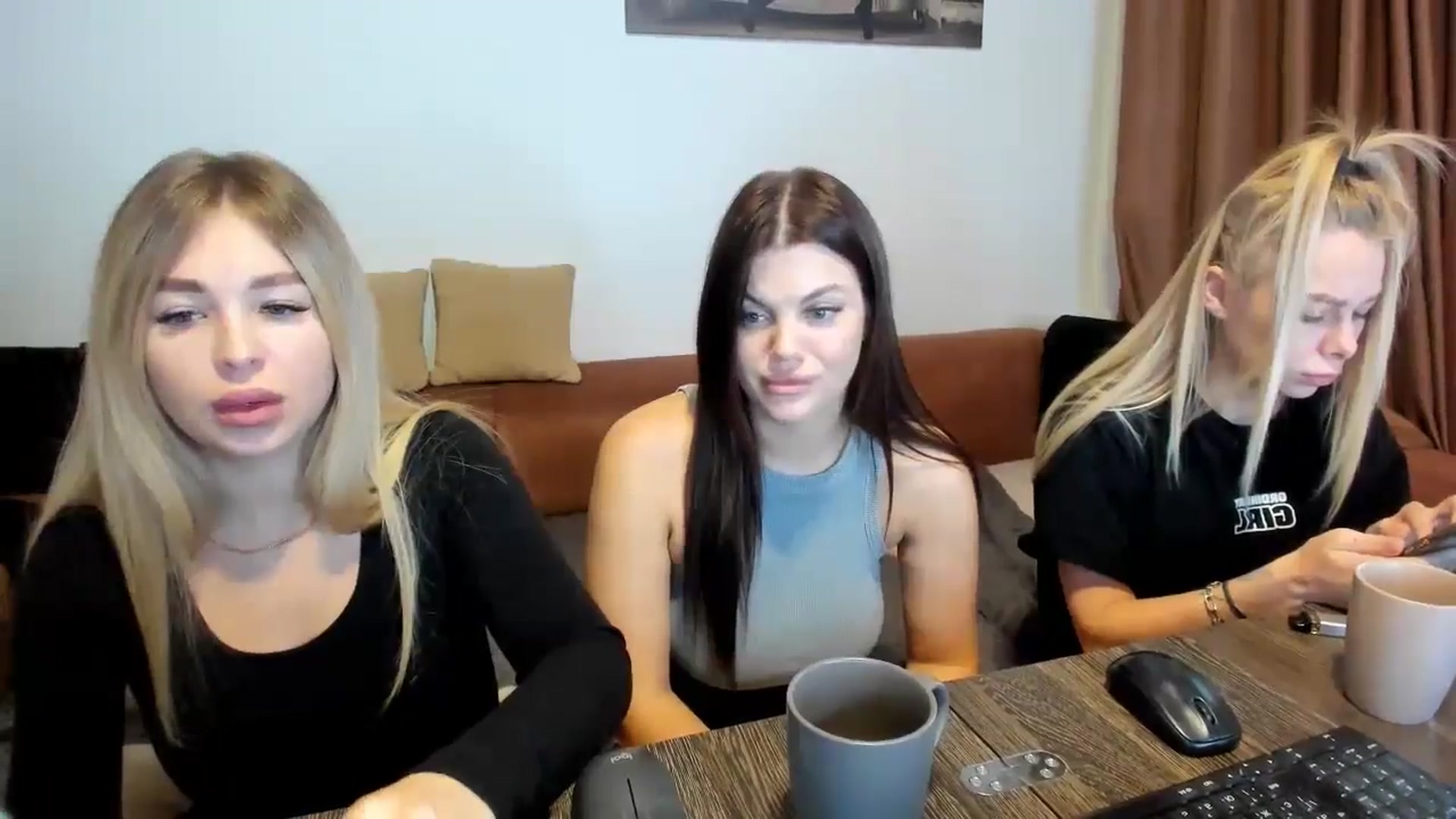 Gallery image thumbnail from MerlinStoun's myfreecams stream on, 10/28/2024, 09:29 image 3 of 20