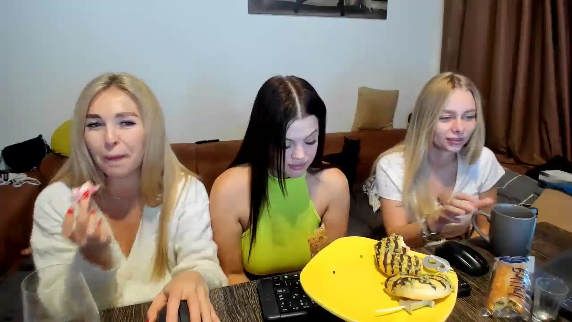 Gallery image thumbnail from MerlinStoun's myfreecams stream on, 10/30/2024, 11:55 image 11 of 20