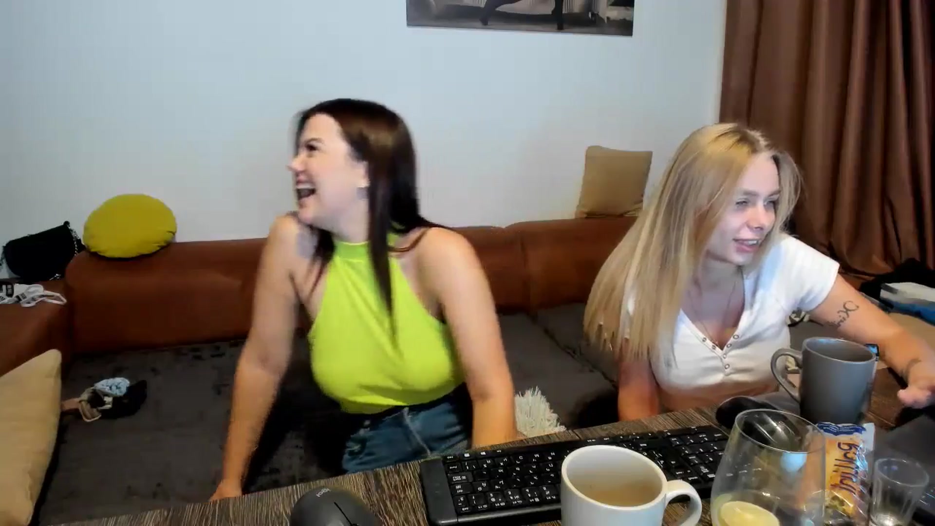 Gallery image thumbnail from MerlinStoun's myfreecams stream on, 10/30/2024, 11:55 image 2 of 20