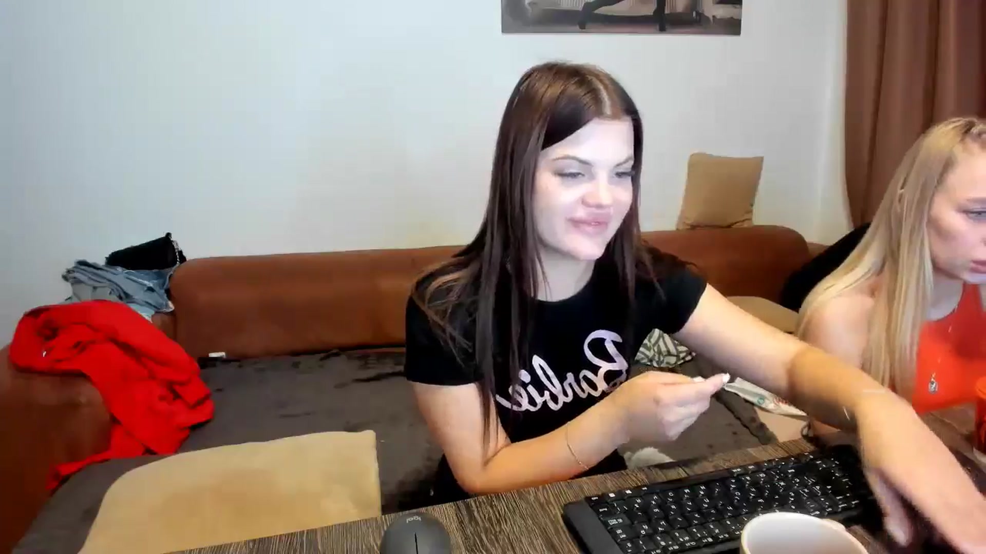 Gallery image thumbnail from MerlinStoun's myfreecams stream on, 11/03/2024, 12:07 image 7 of 20