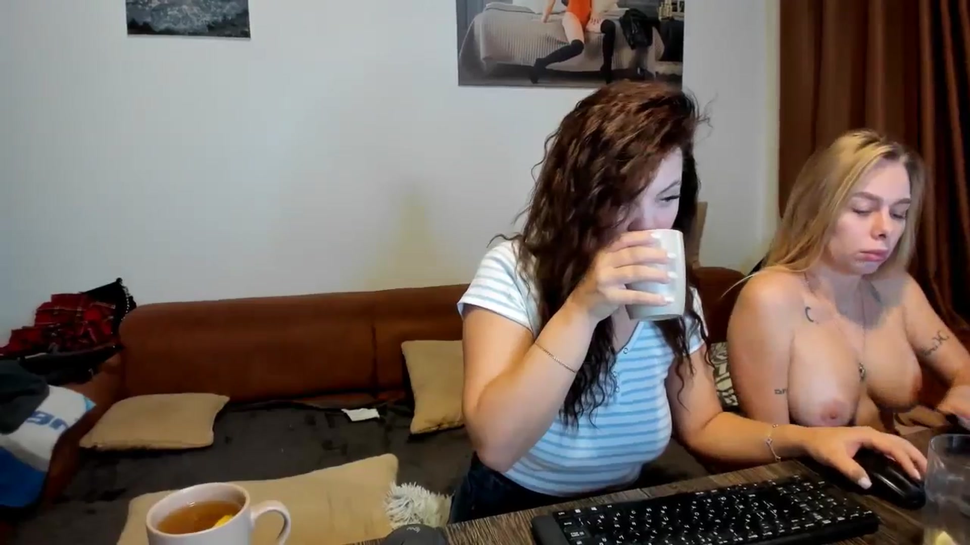 Gallery image thumbnail from MerlinStoun's myfreecams stream on, 11/05/2024, 10:36 image 20 of 20