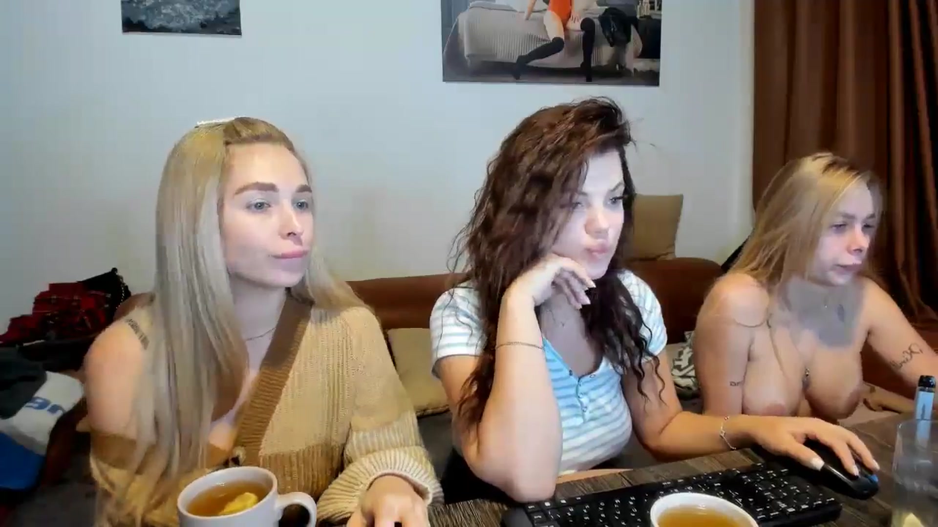 Gallery image thumbnail from MerlinStoun's myfreecams stream on, 11/05/2024, 10:36 image 17 of 20