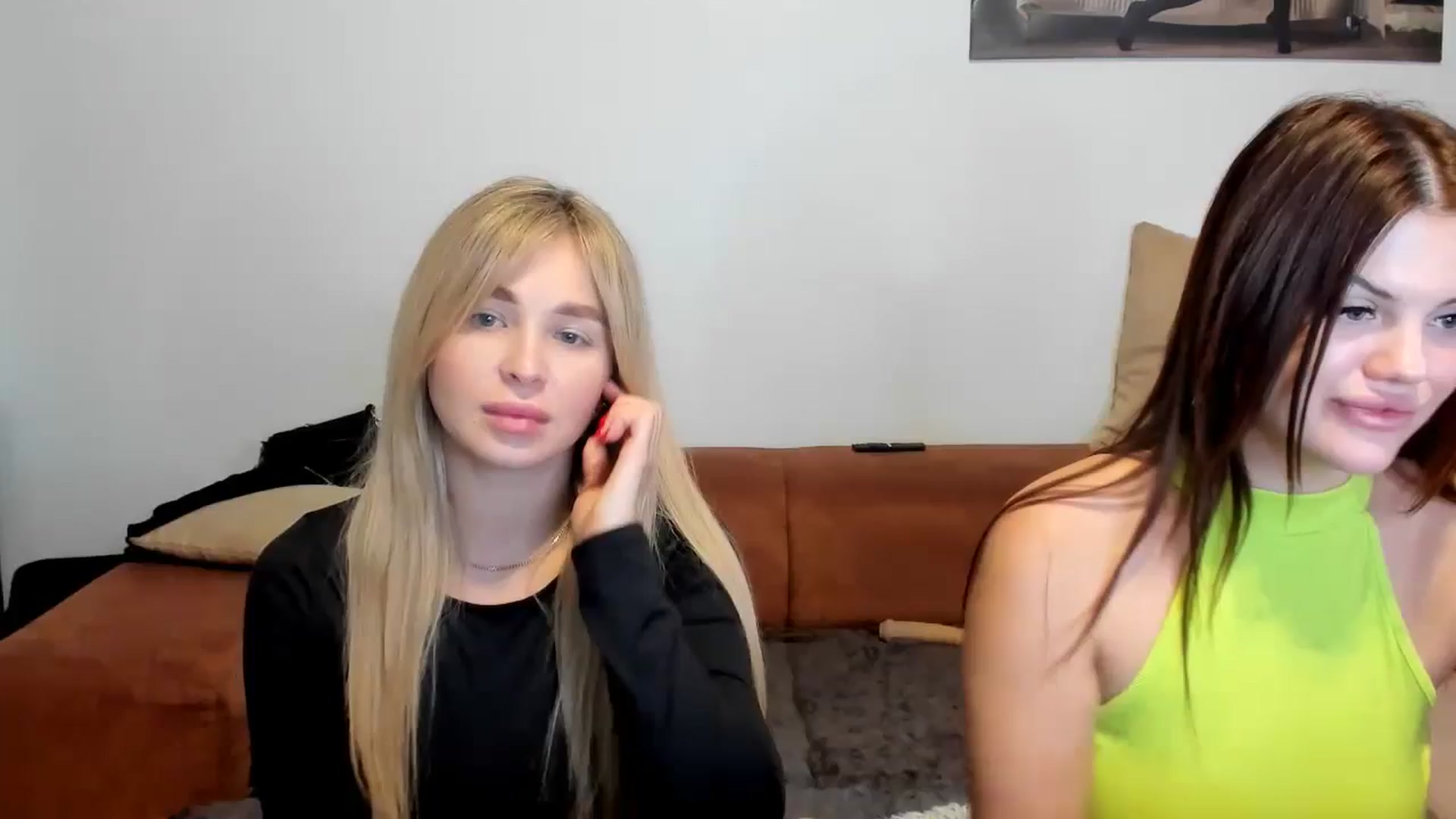 Gallery image thumbnail from MerlinStoun's myfreecams stream on, 11/08/2024, 10:45 image 1 of 20