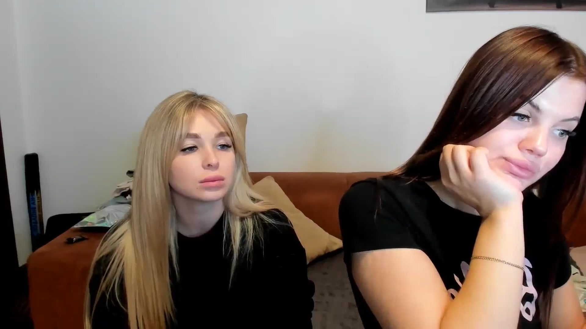 Gallery image thumbnail from MerlinStoun's myfreecams stream on, 11/10/2024, 12:47 image 13 of 20