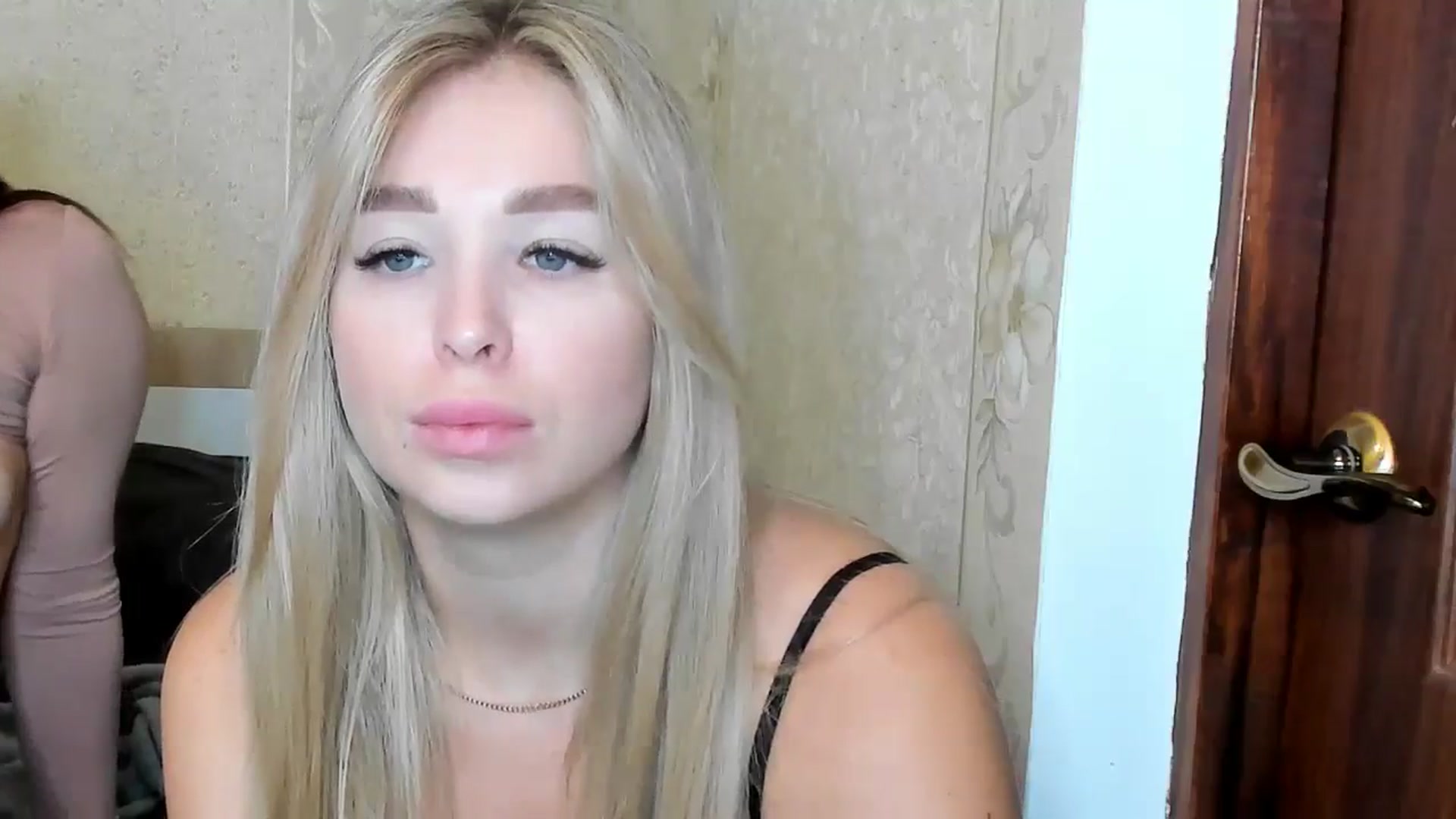 Gallery image thumbnail from MerlinStoun's myfreecams stream on, 11/11/2024, 10:01 image 4 of 20